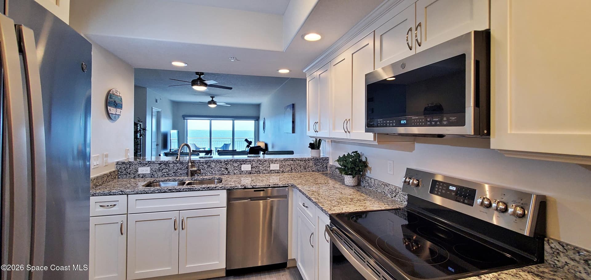 1805 Riverside Drive 205 photo 20