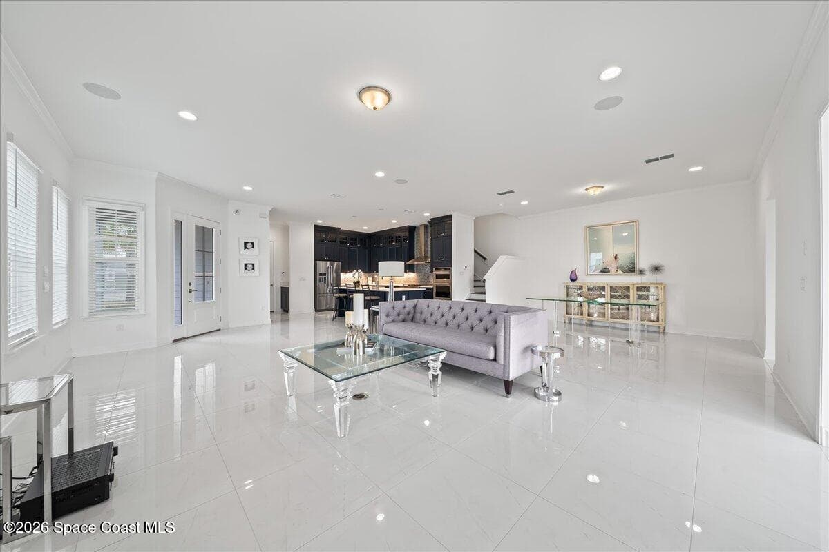 431 Marquesa Circle photo 10