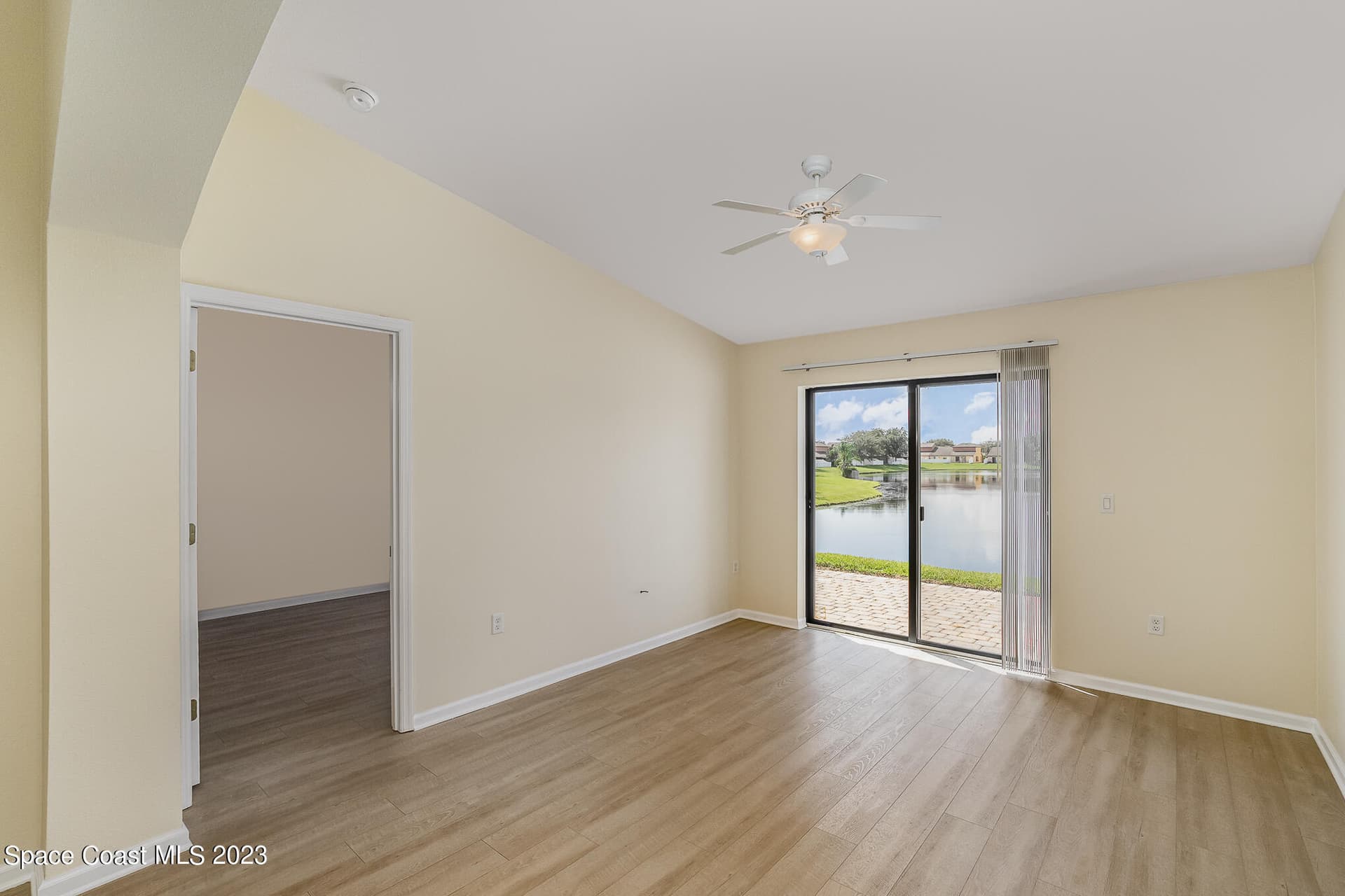 1265 Luminary Circle 105 photo 5