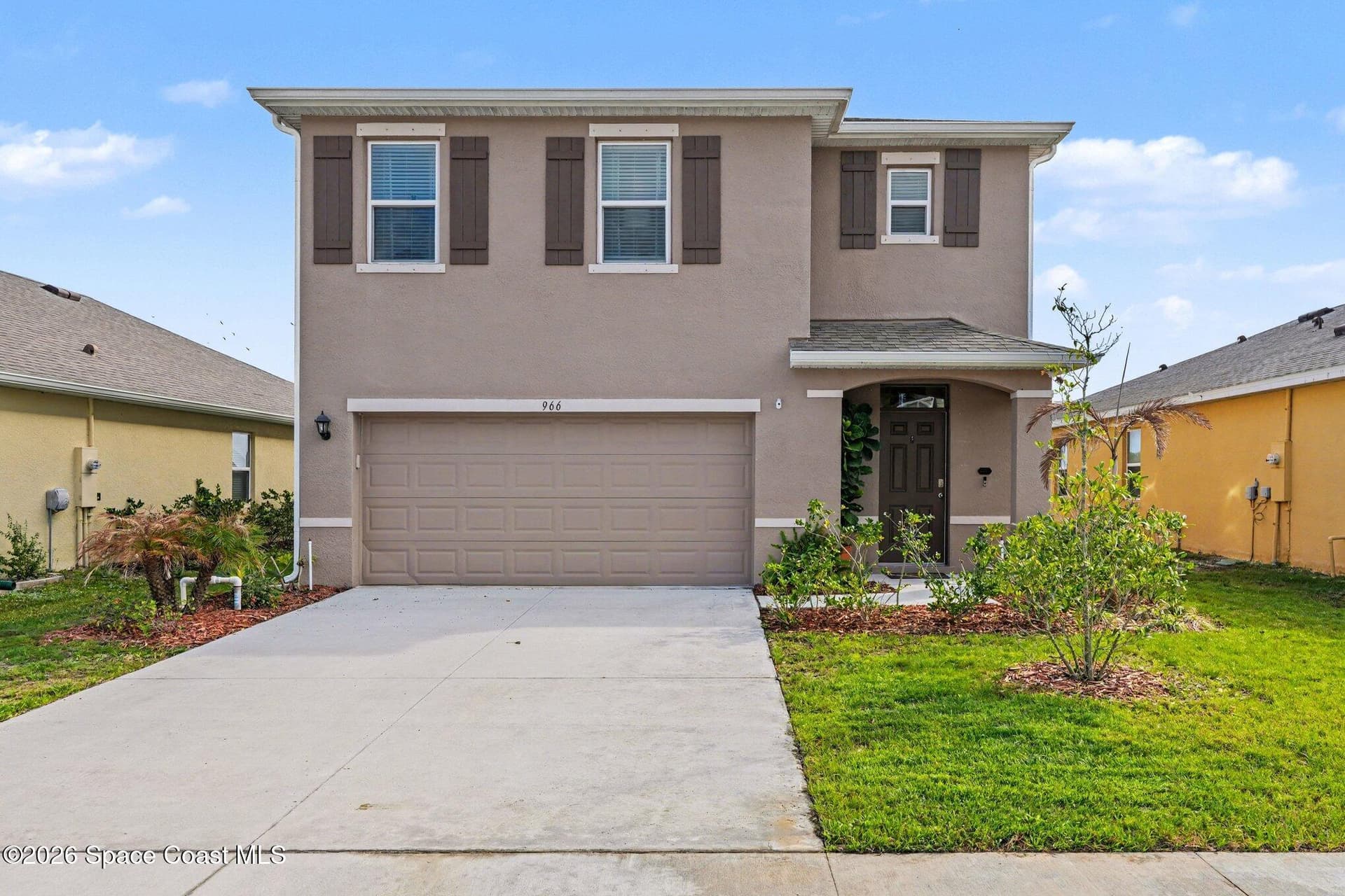 966 Trinity Street photo 1