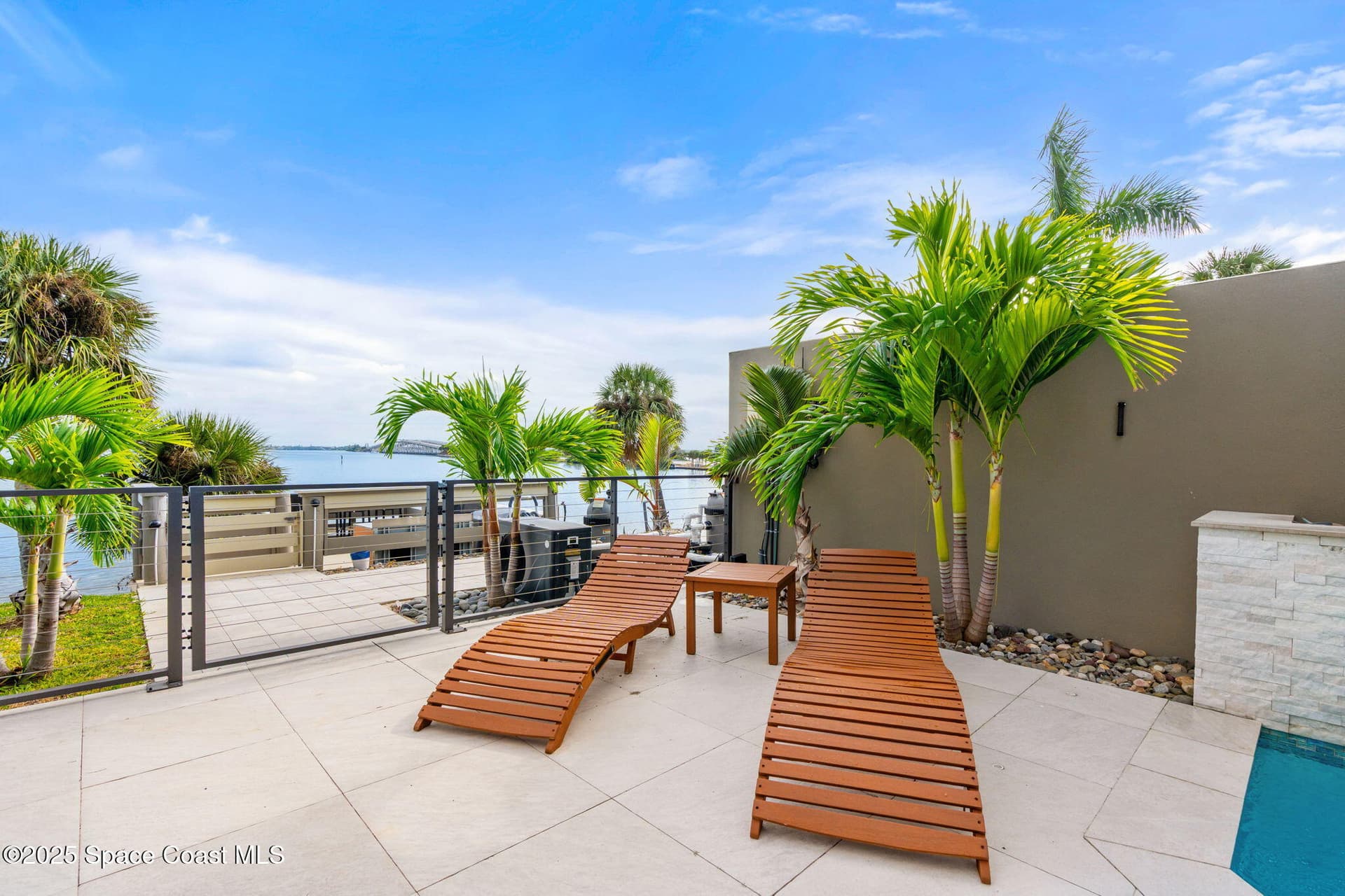 1807 Riverview Drive photo 17