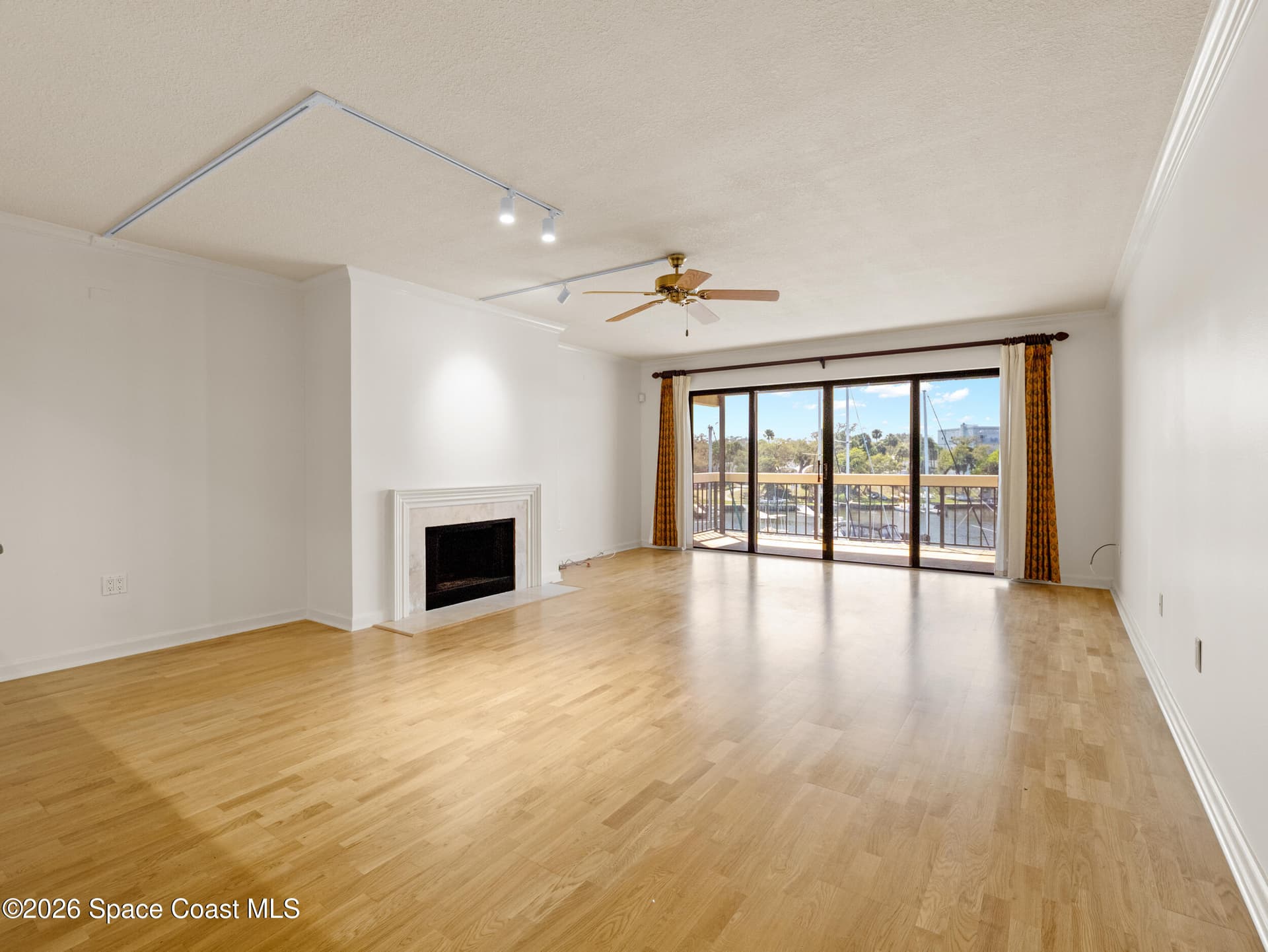 2220 Front Street 303 photo 6