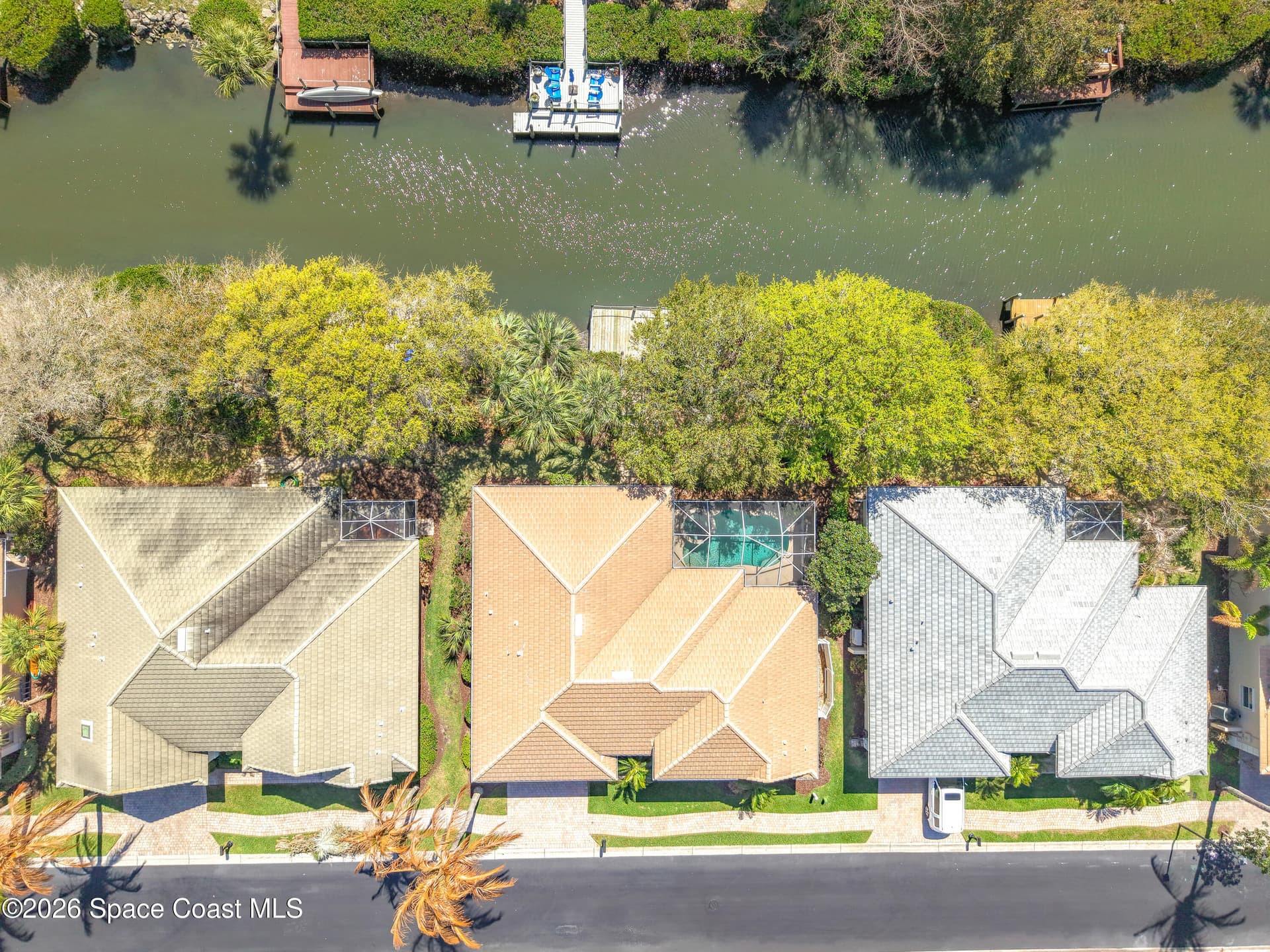 383 Pentland Drive photo 4