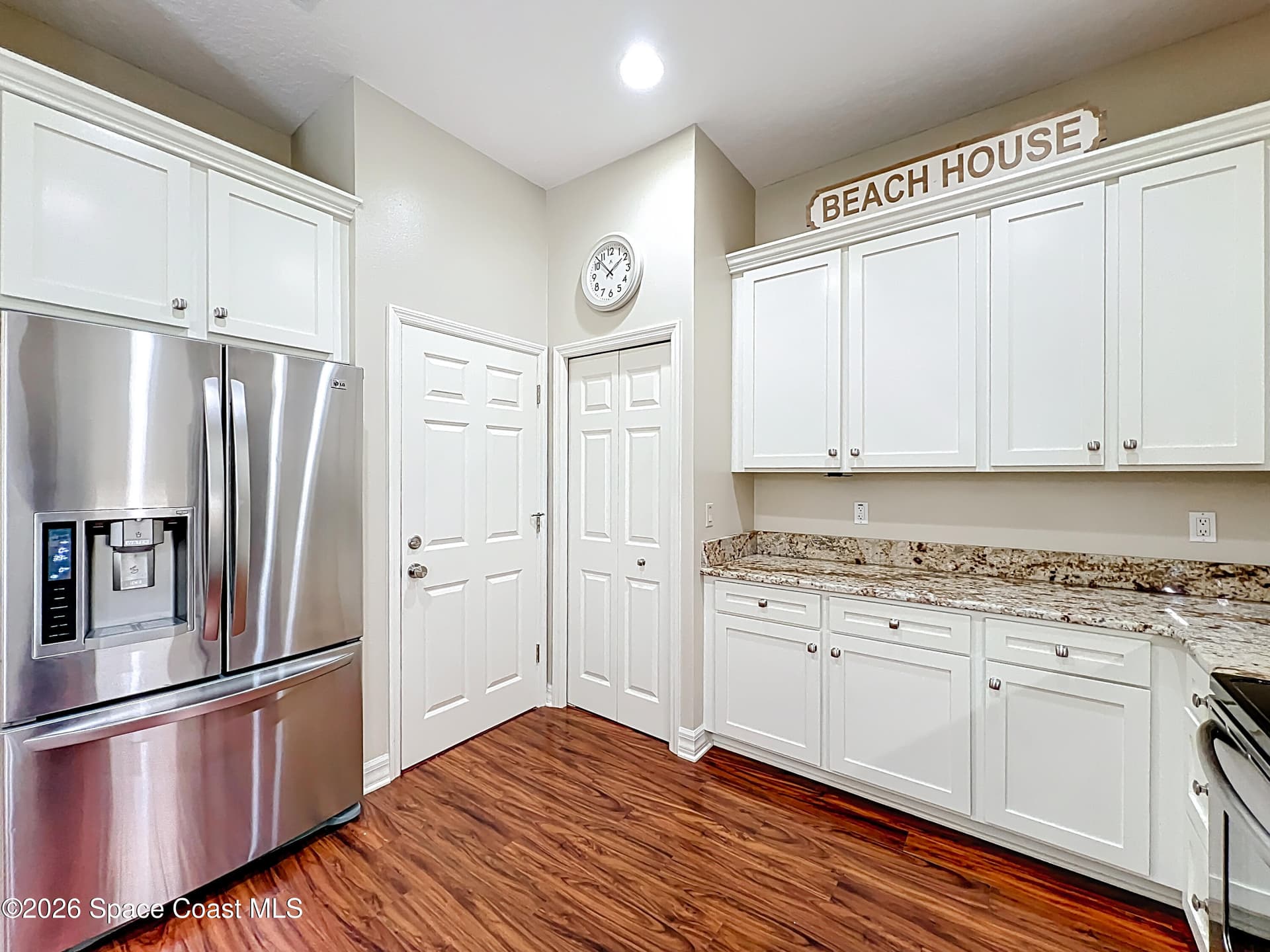 383 Pentland Drive photo 17