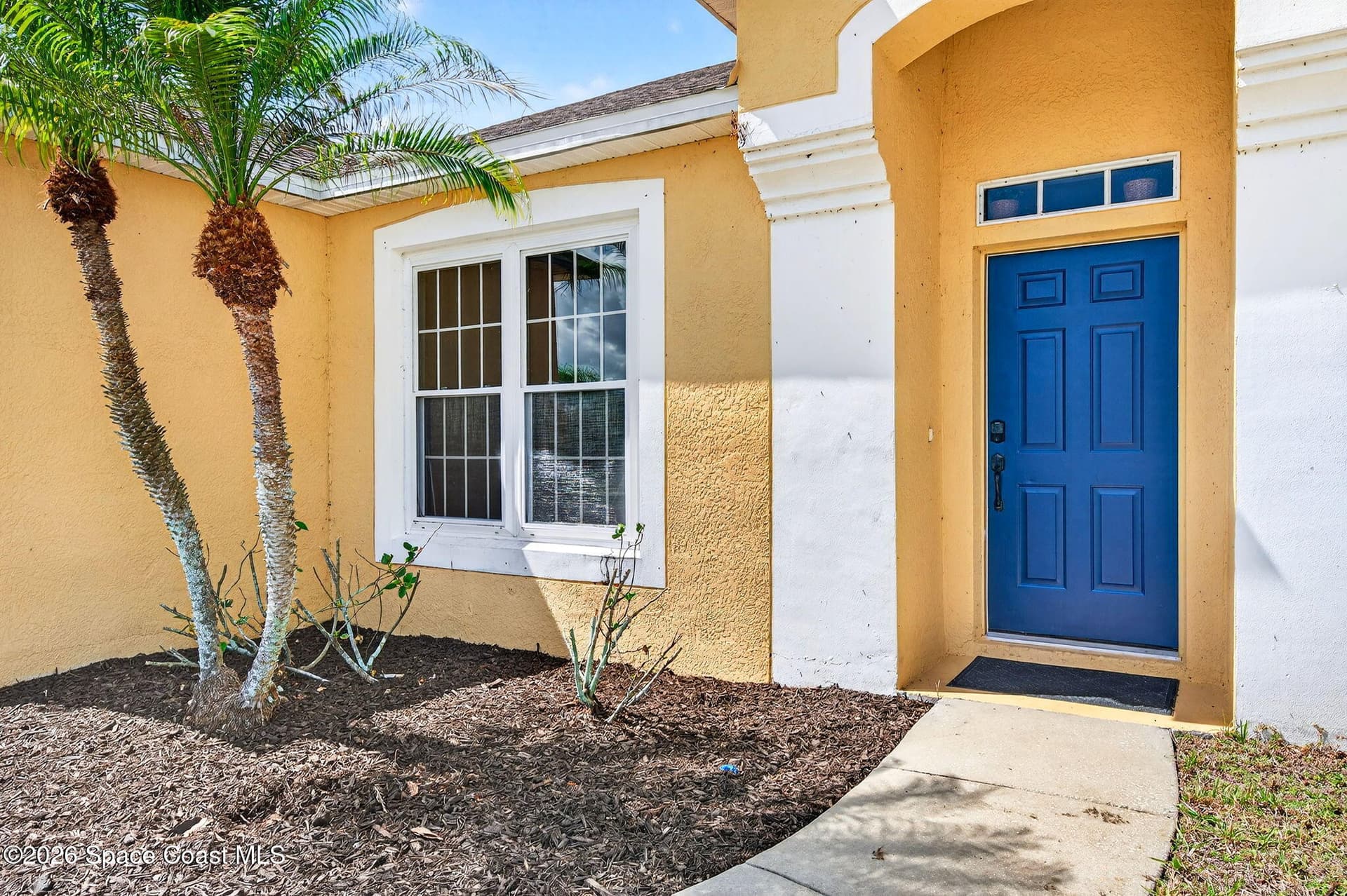 4021 Caparosa Circle photo 2