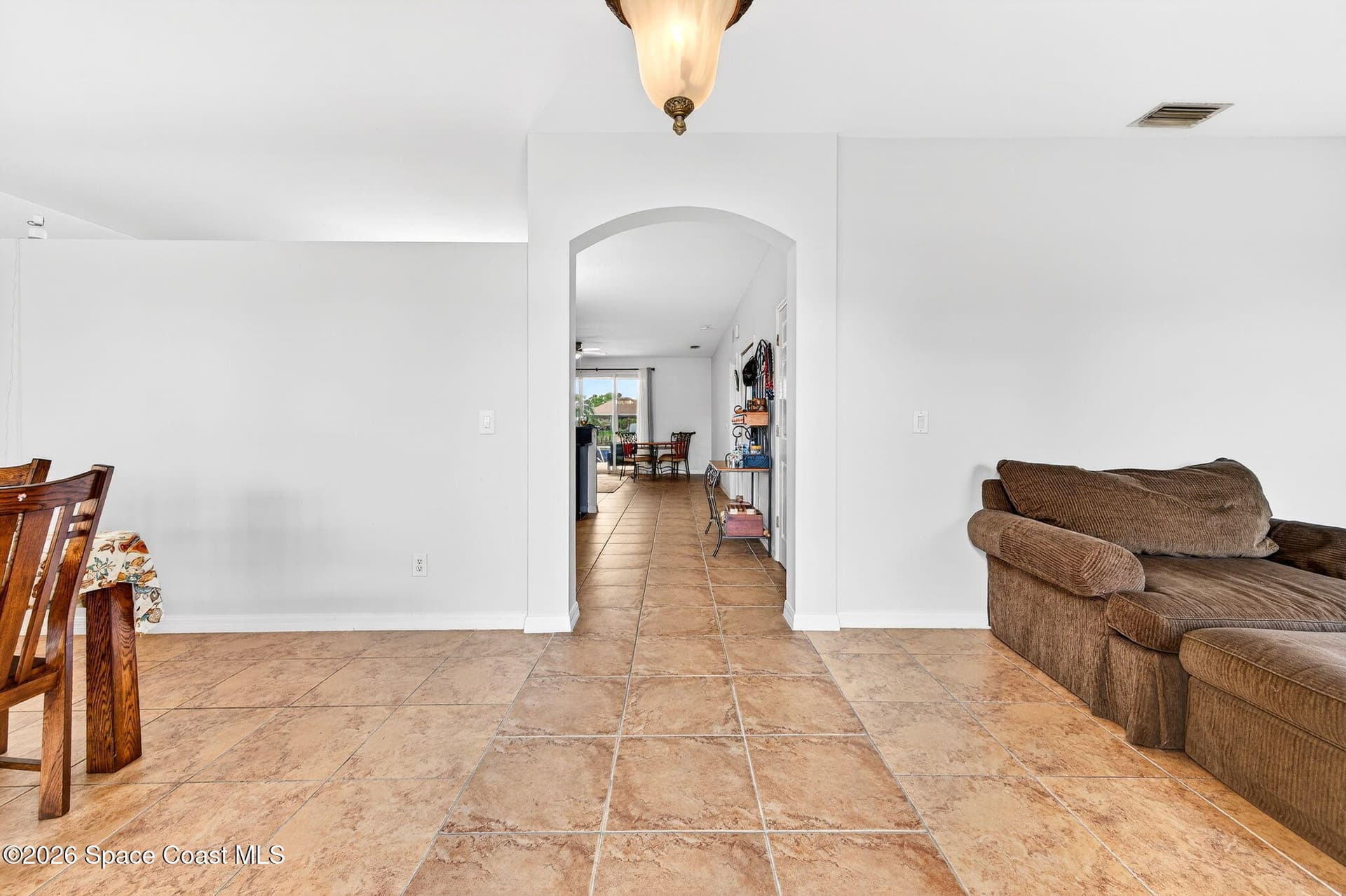 4021 Caparosa Circle photo 3