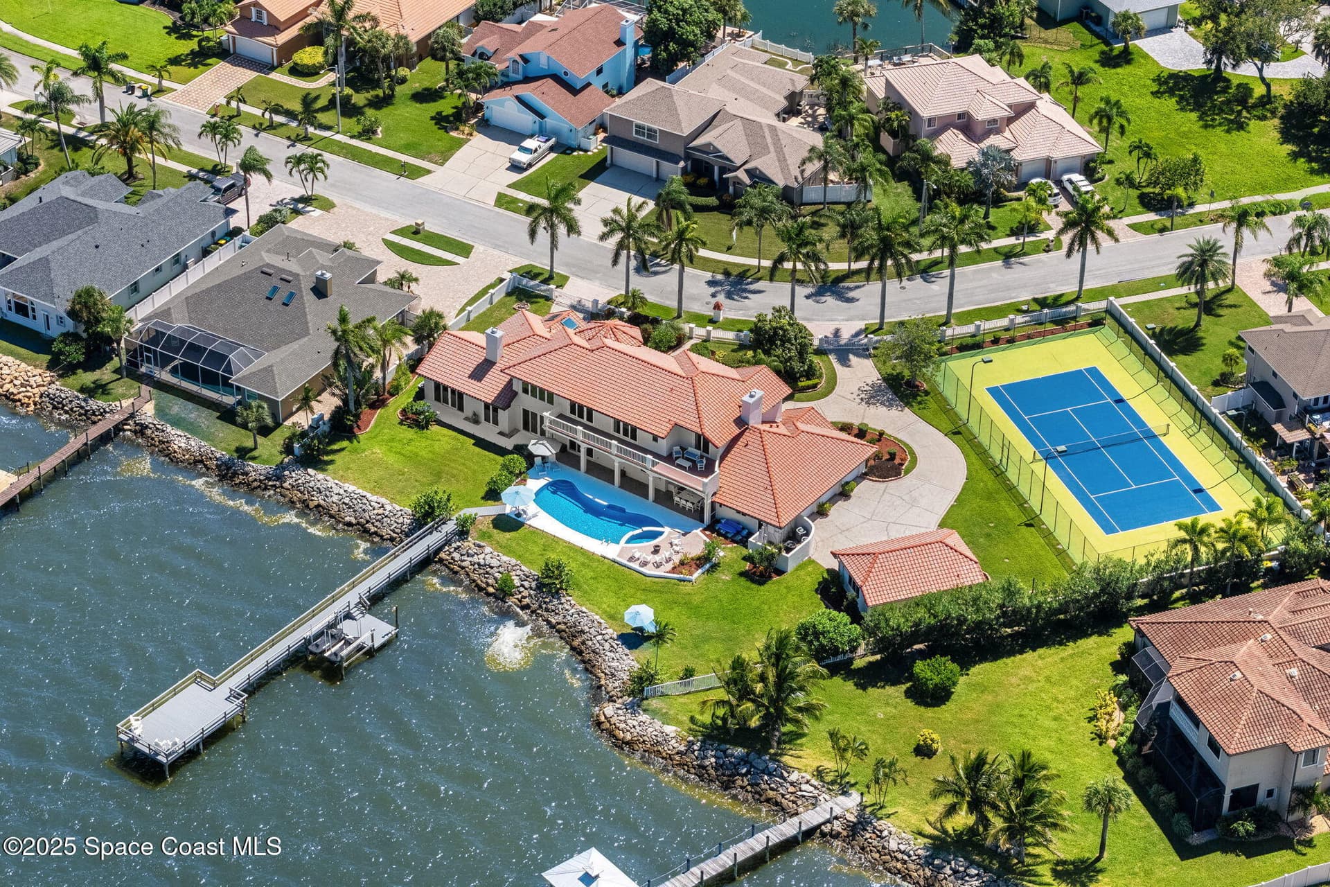 1840 Harbor Point Drive photo 4