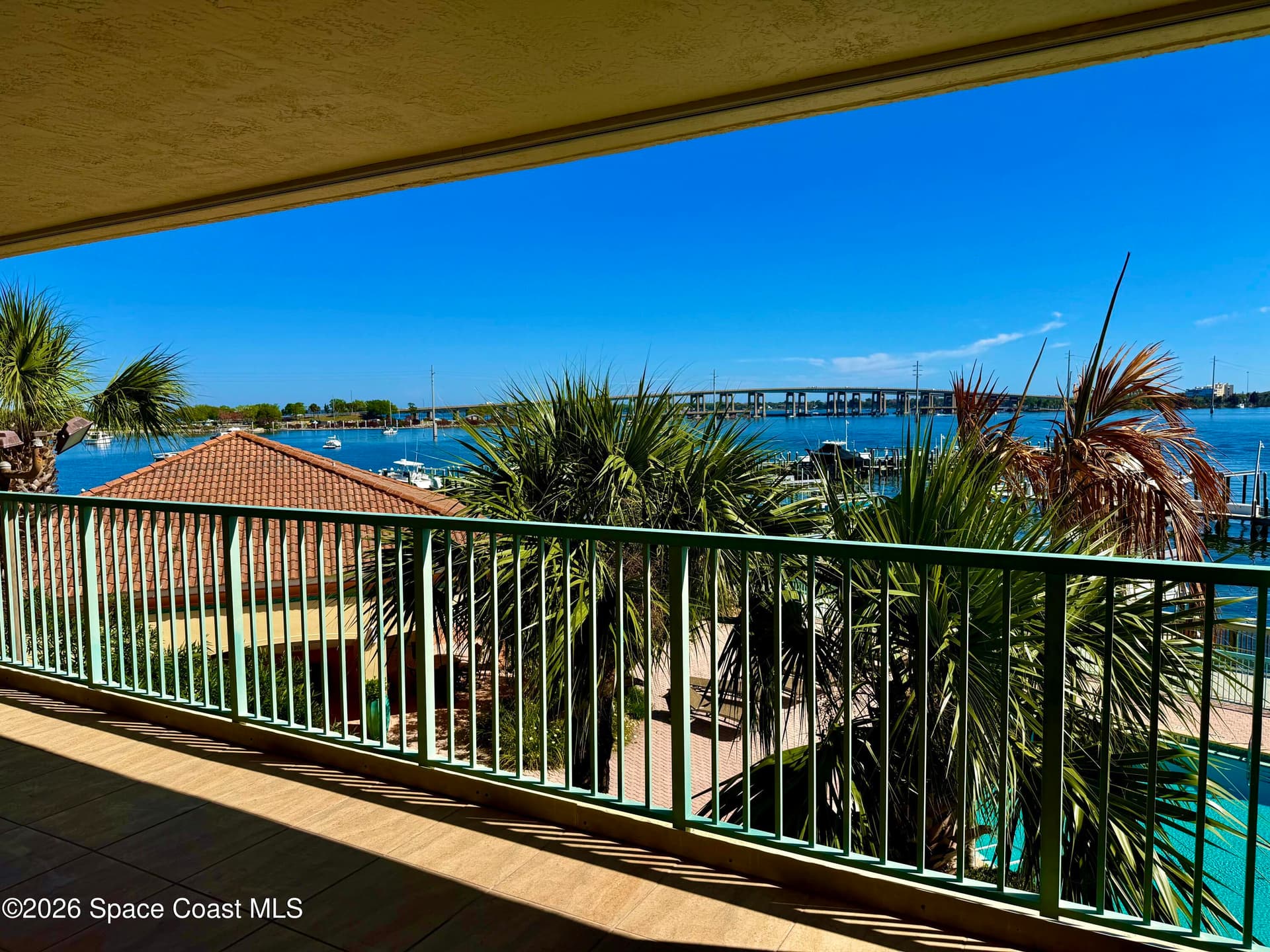 102 Riverside Drive 203 photo 2