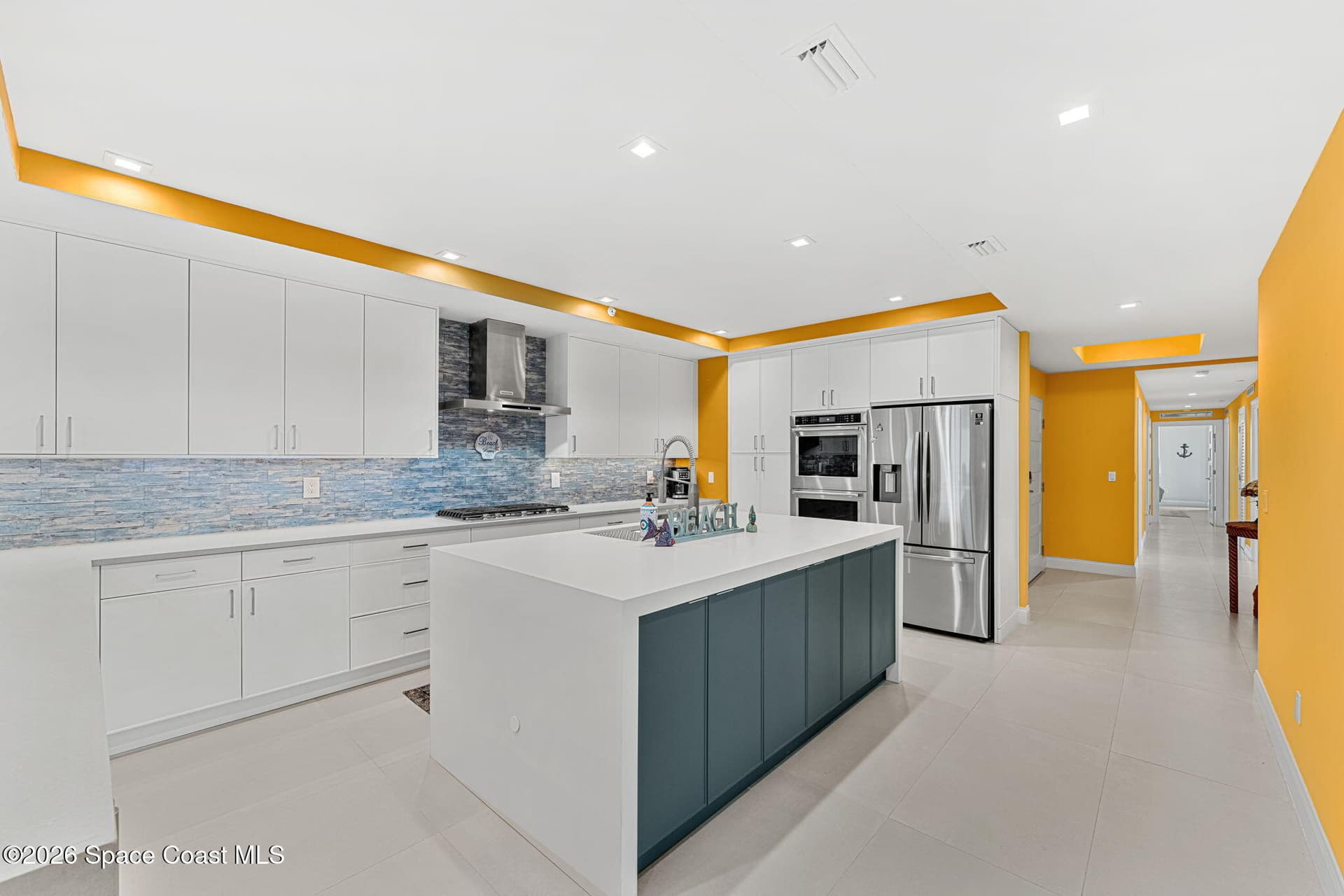 2765 N Highway A1a 404 photo 9