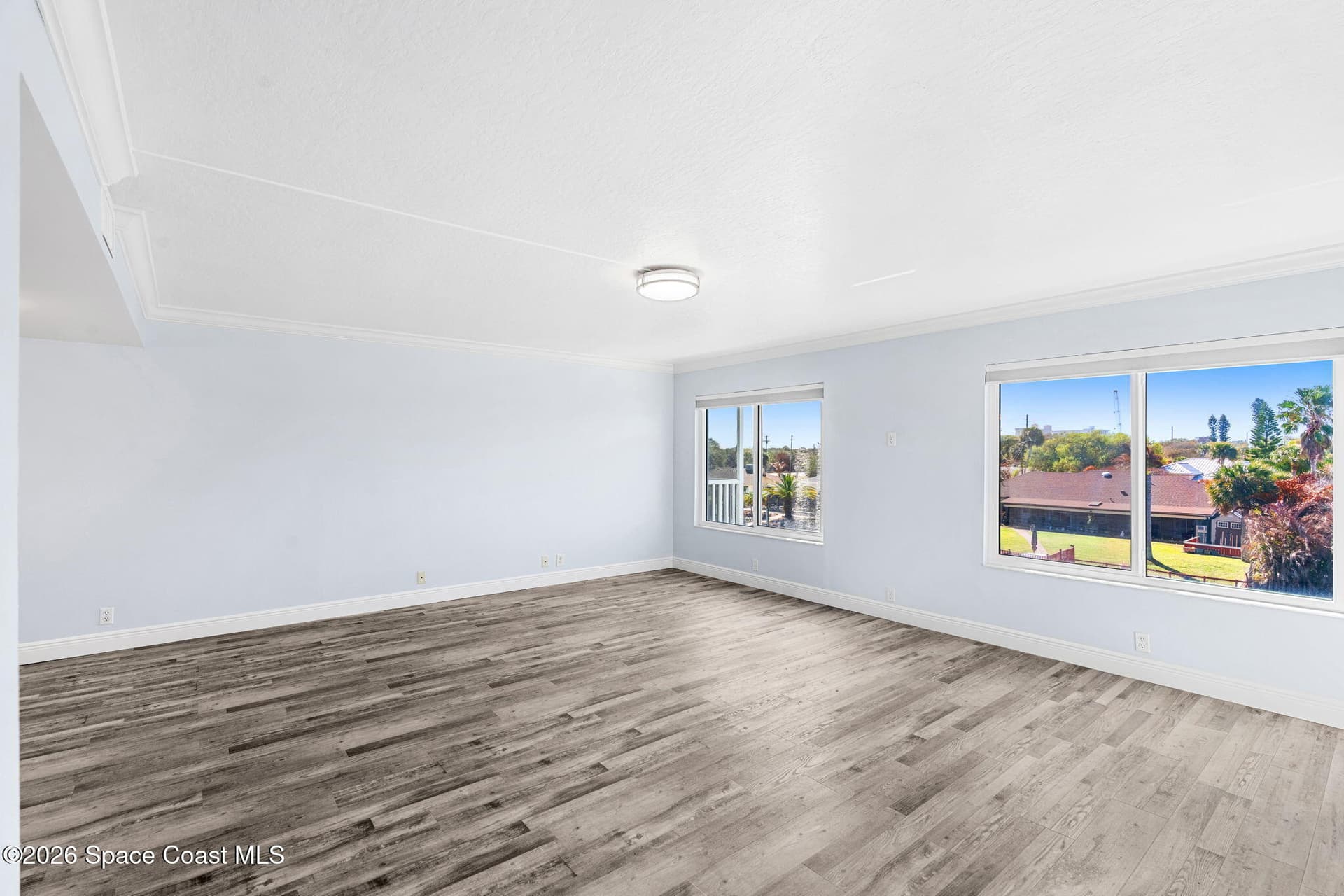 1595 N Atlantic Avenue 311 photo 22