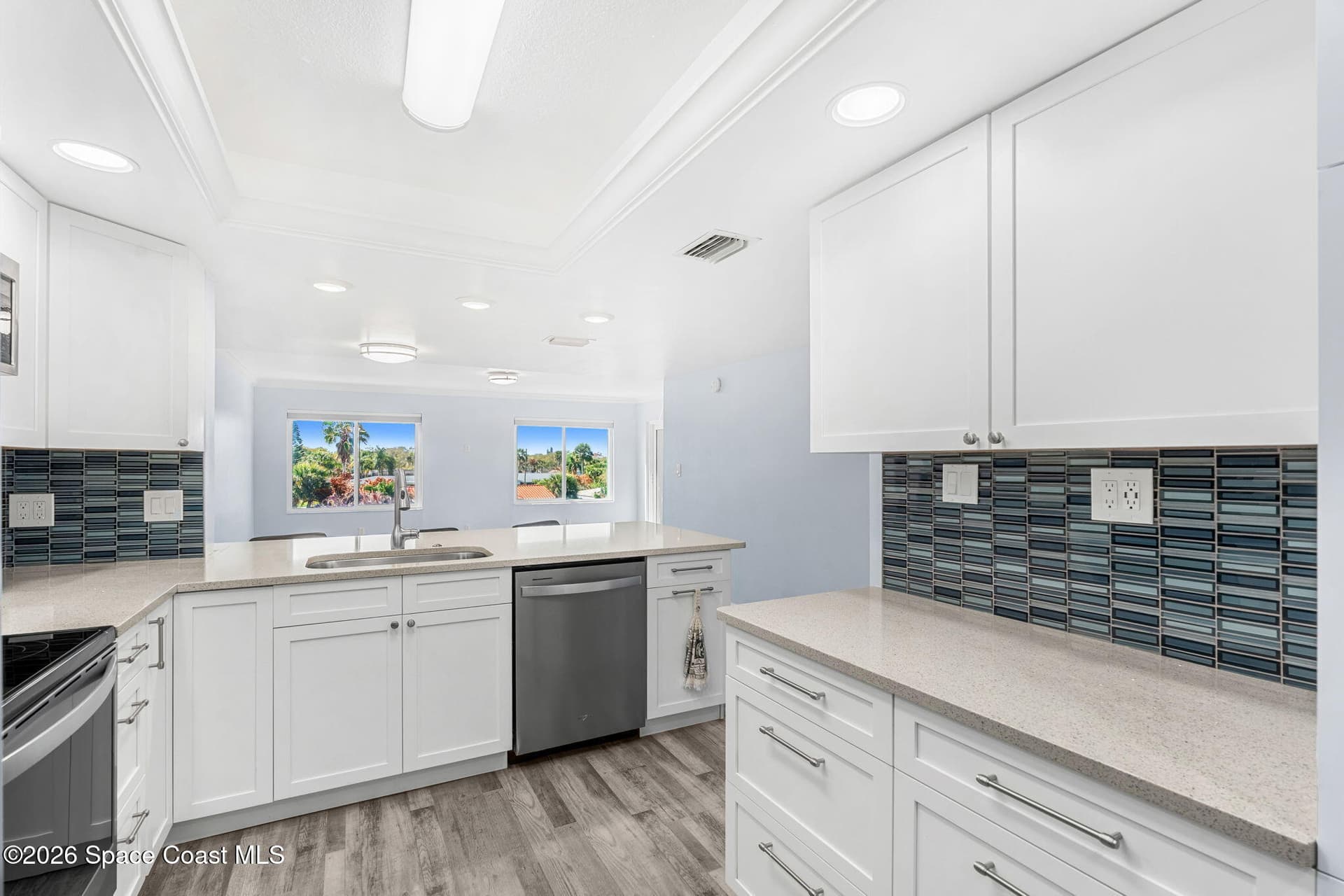1595 N Atlantic Avenue 311 photo 12