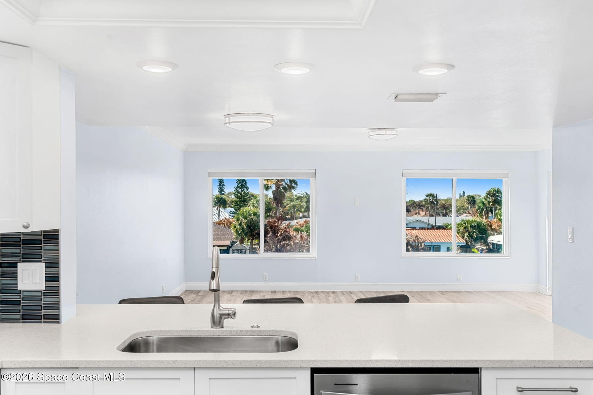 1595 N Atlantic Avenue 311 photo 11