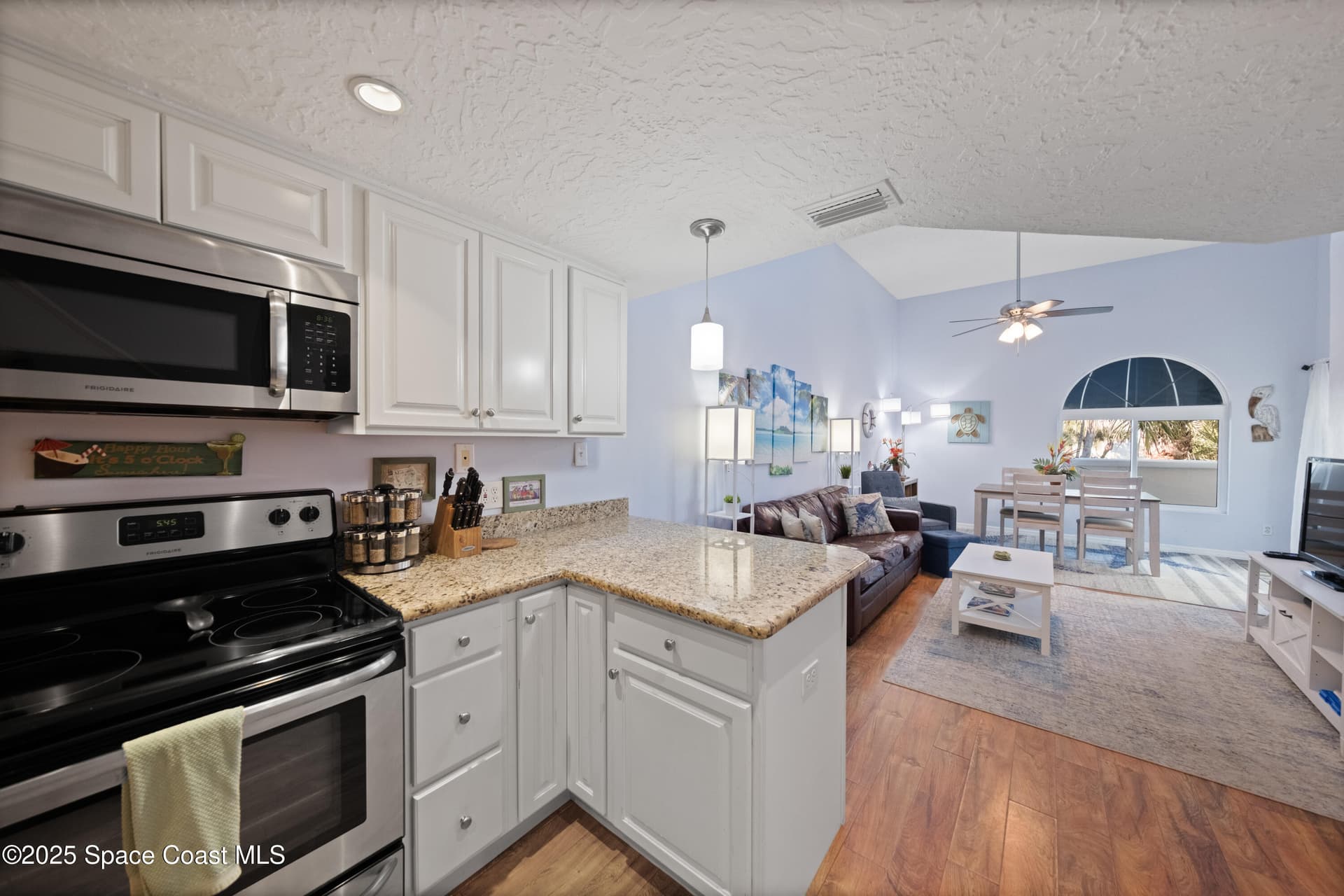 8600 Ridgewood Avenue 1308 photo 13