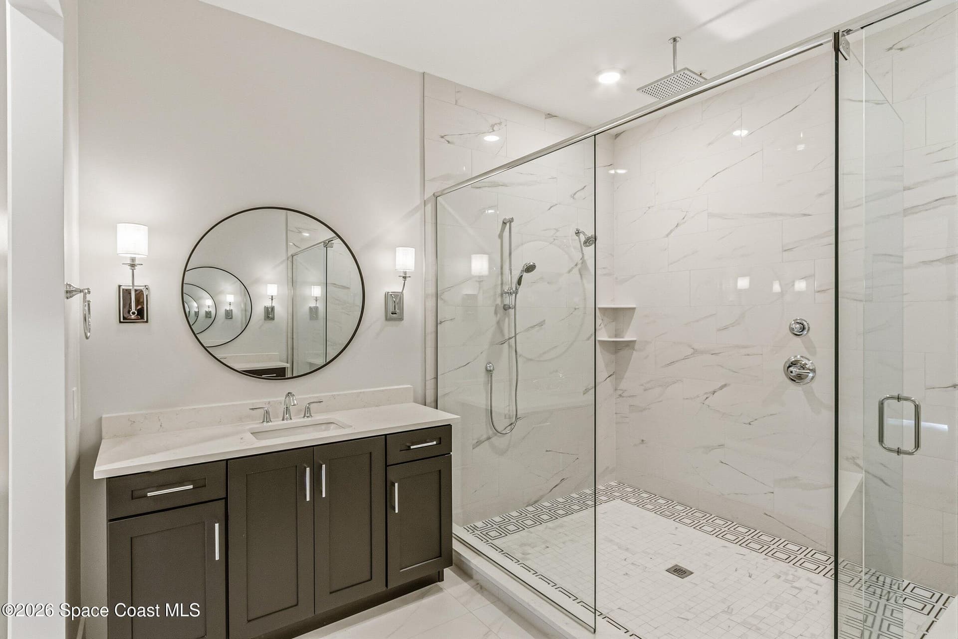 225 Strand Drive 408 photo 12