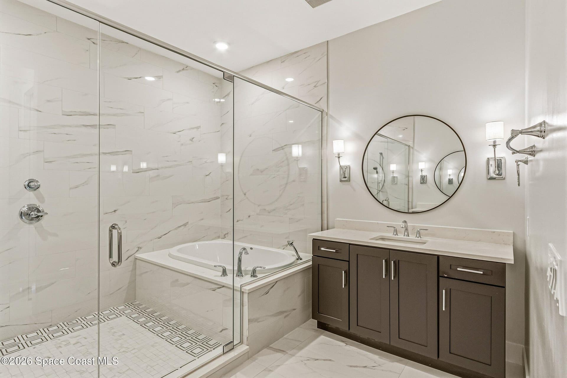 225 Strand Drive 408 photo 13