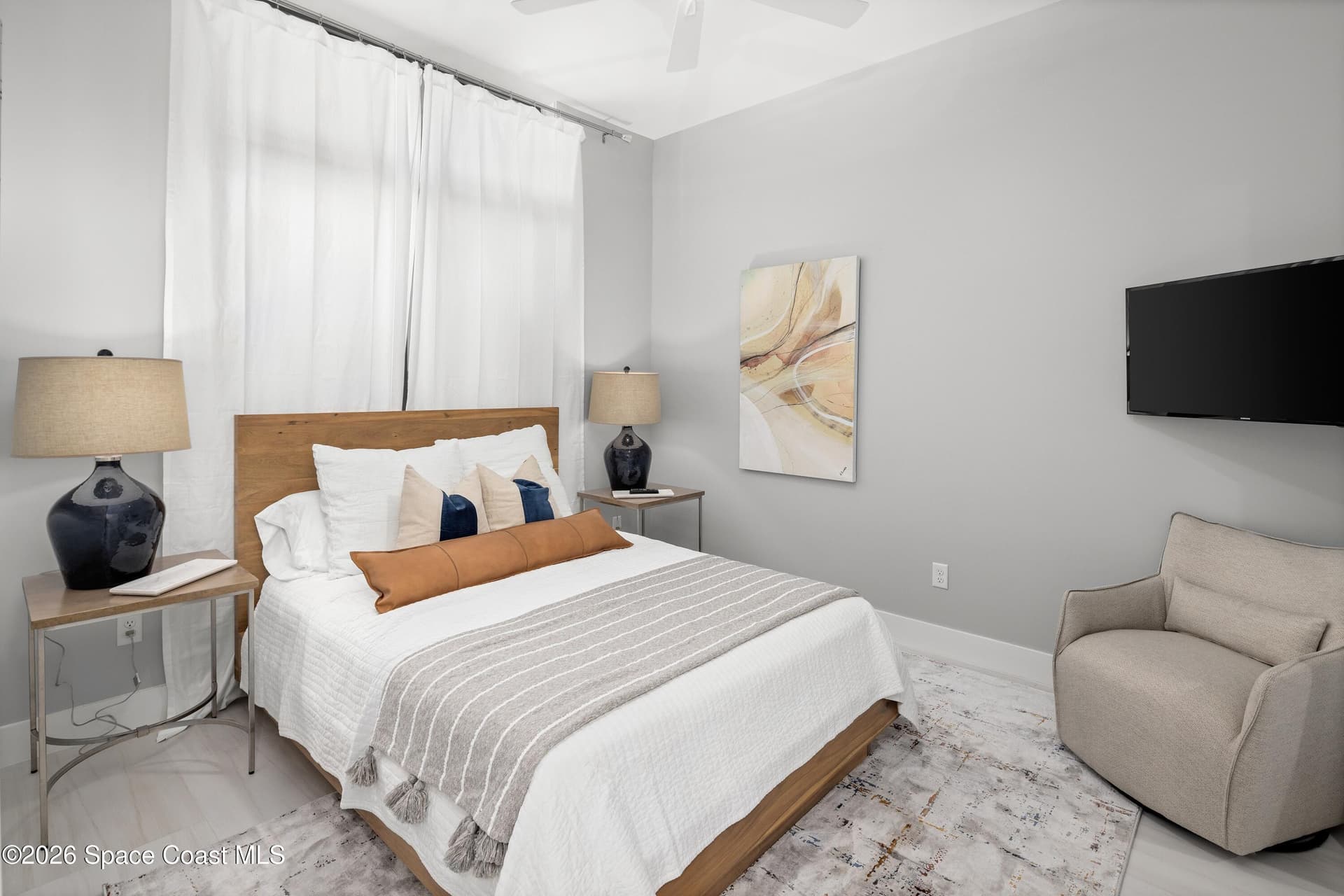 225 Strand Drive 408 photo 14