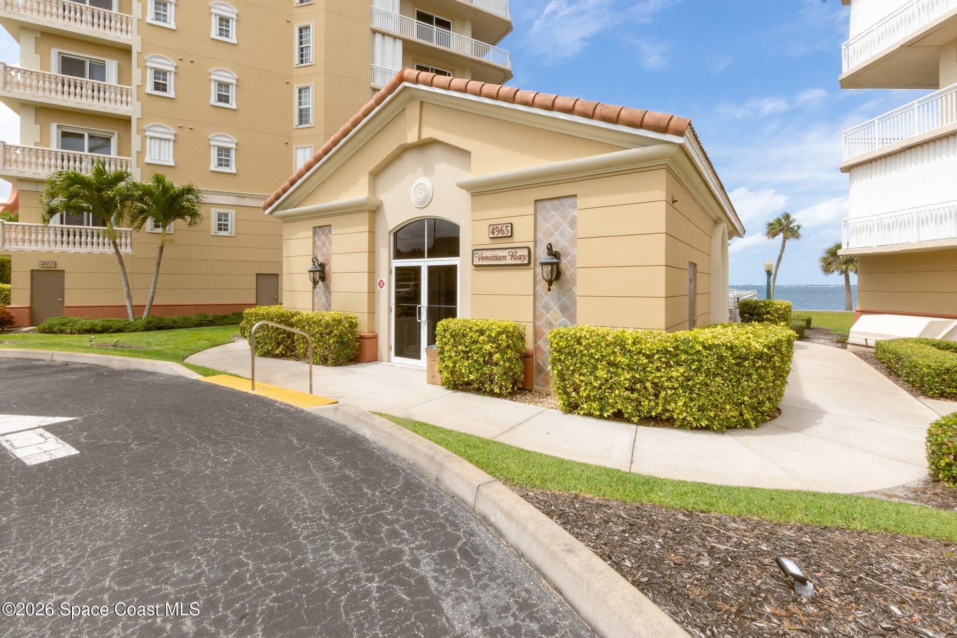 4975 Dixie Highway Highway NE 301 photo 8