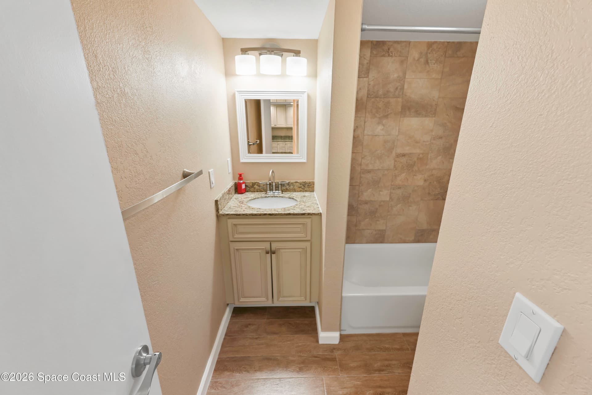 3901 Dixie Highway NE 102 photo 14