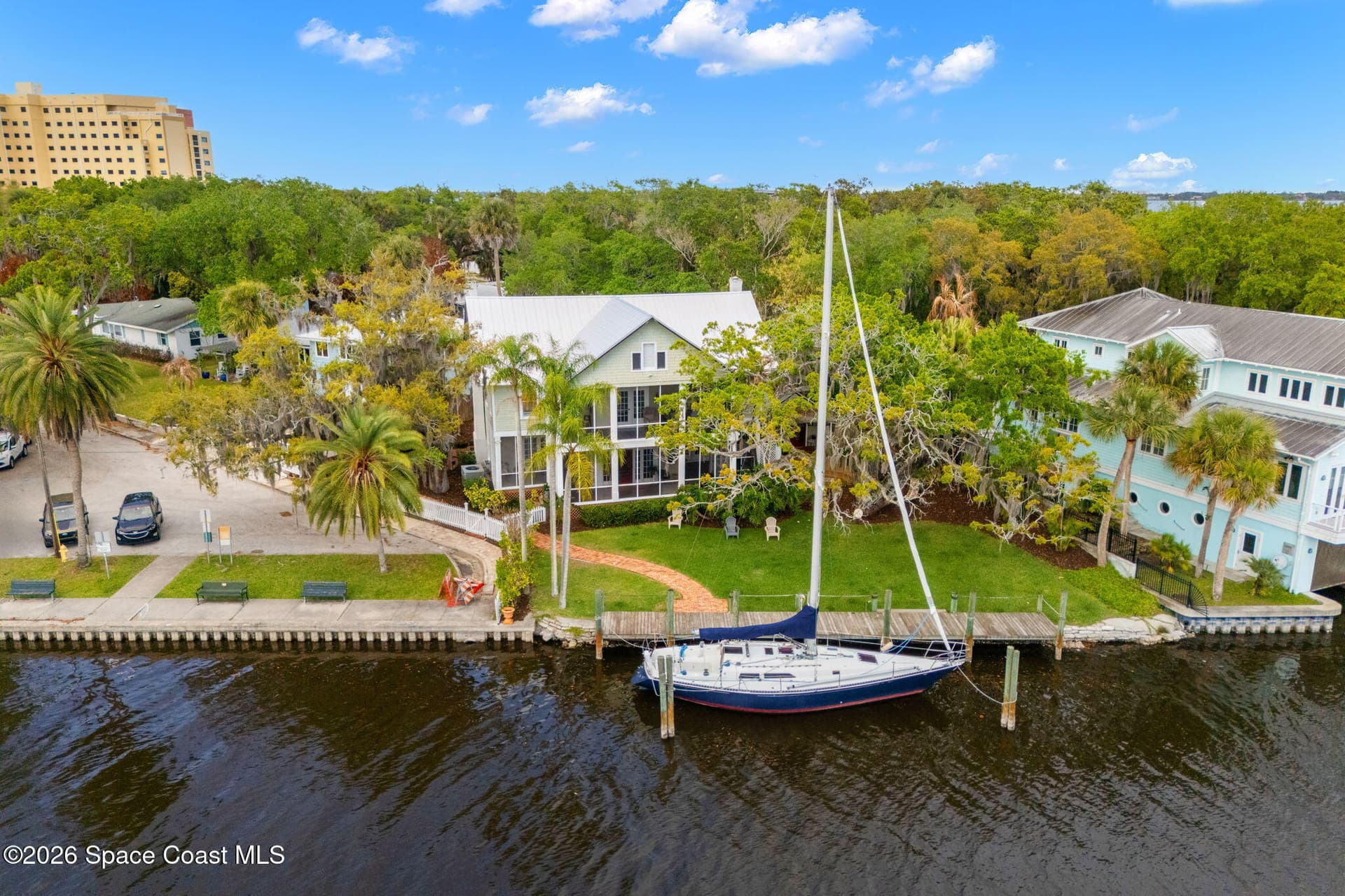 1149 Houston Street photo 2