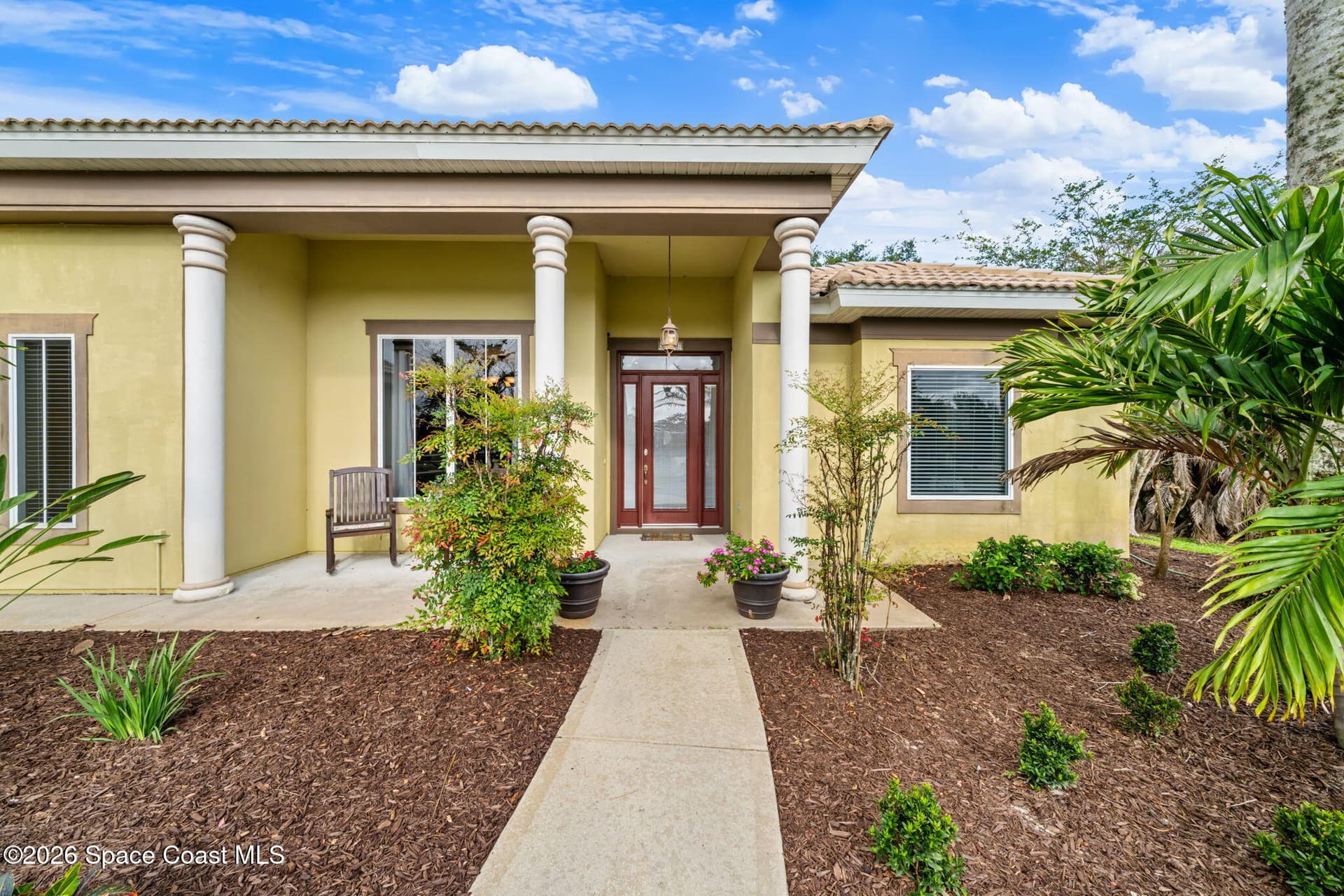 5177 Royal Paddock Way photo 4