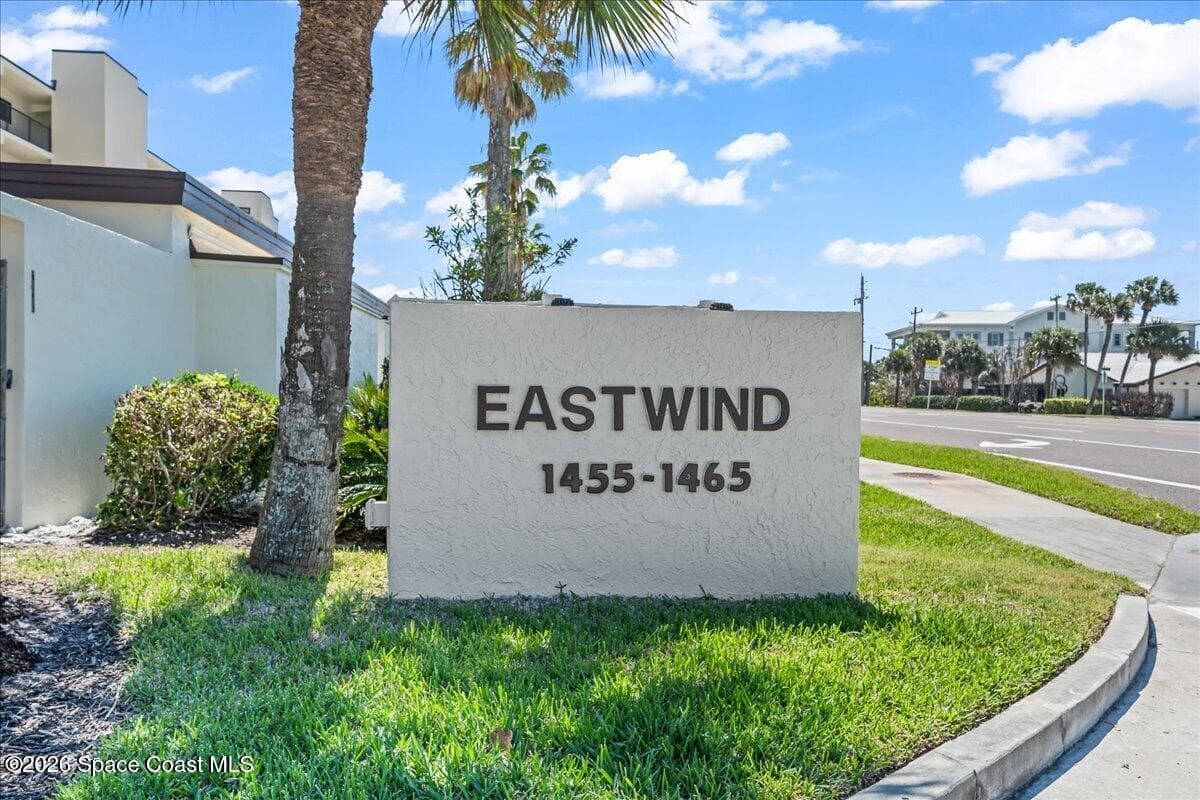 1465 Highway A1A 506 photo 3