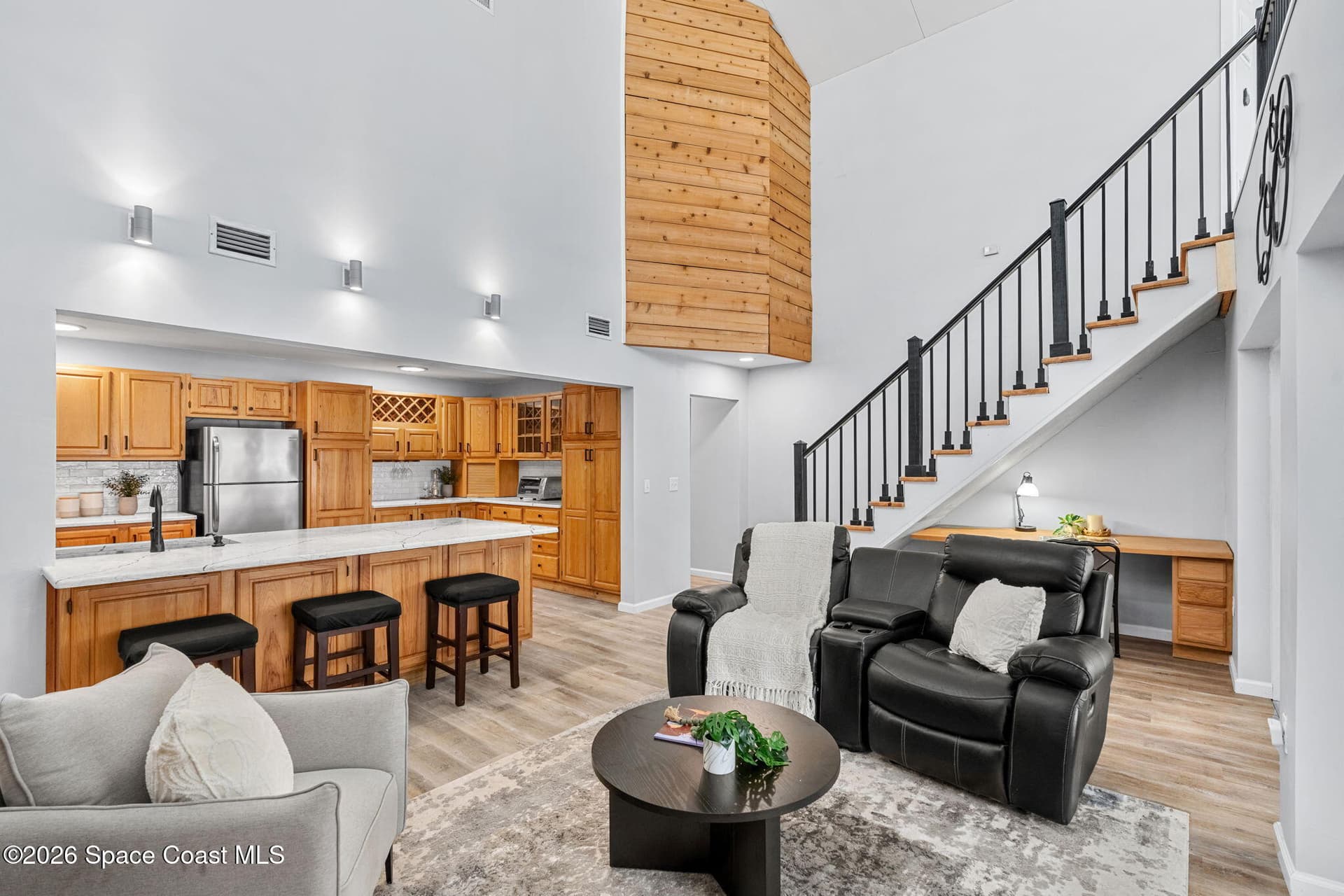 975 Oak Street photo 15