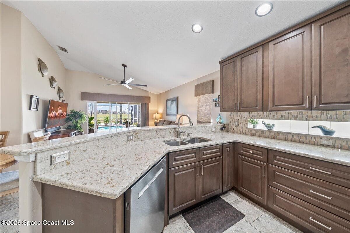 4080 Chardonnay Drive photo 14
