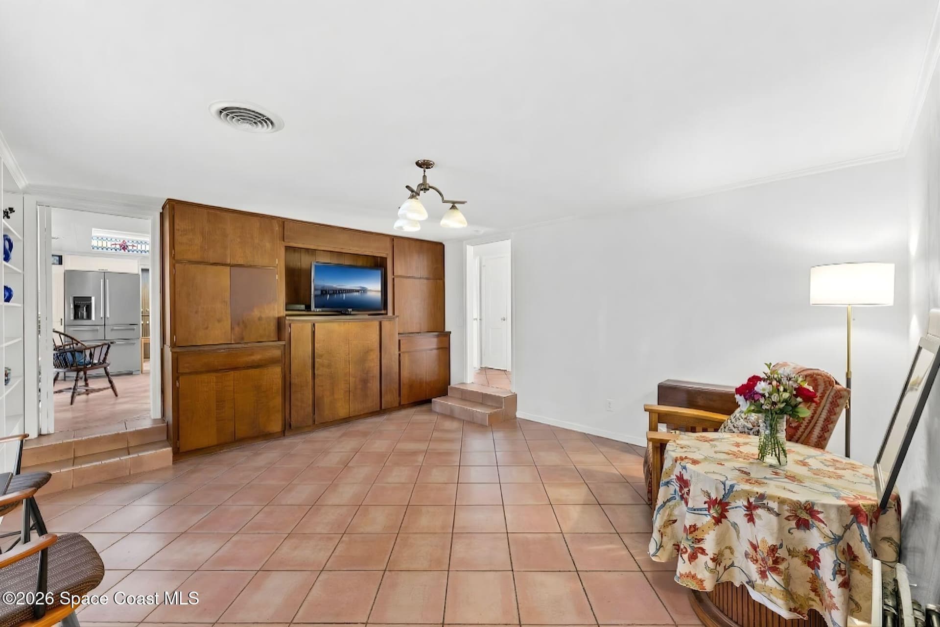 1790 Bayshore Drive photo 12