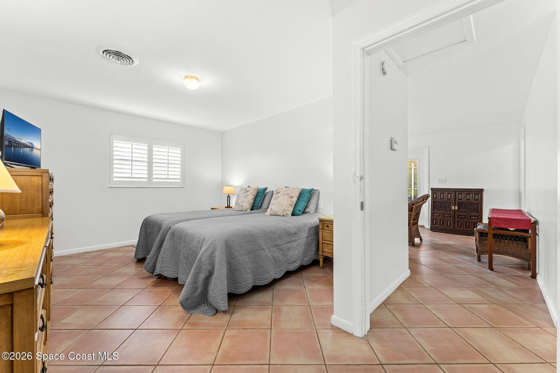 1790 Bayshore Drive photo 16