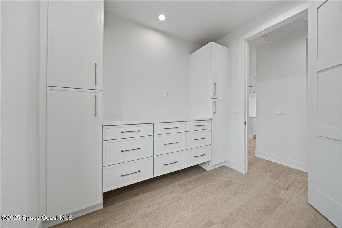 1006 Wave Crest Avenue photo 18