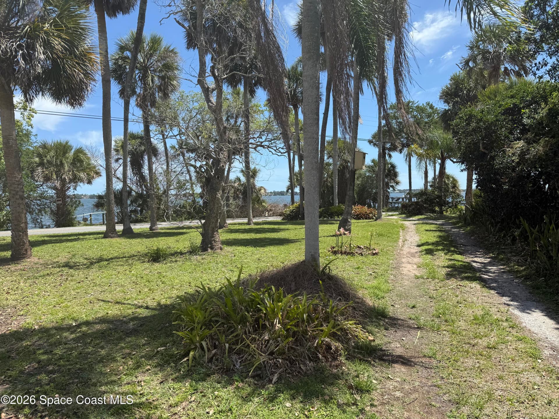 1503 Rockledge Drive photo 3