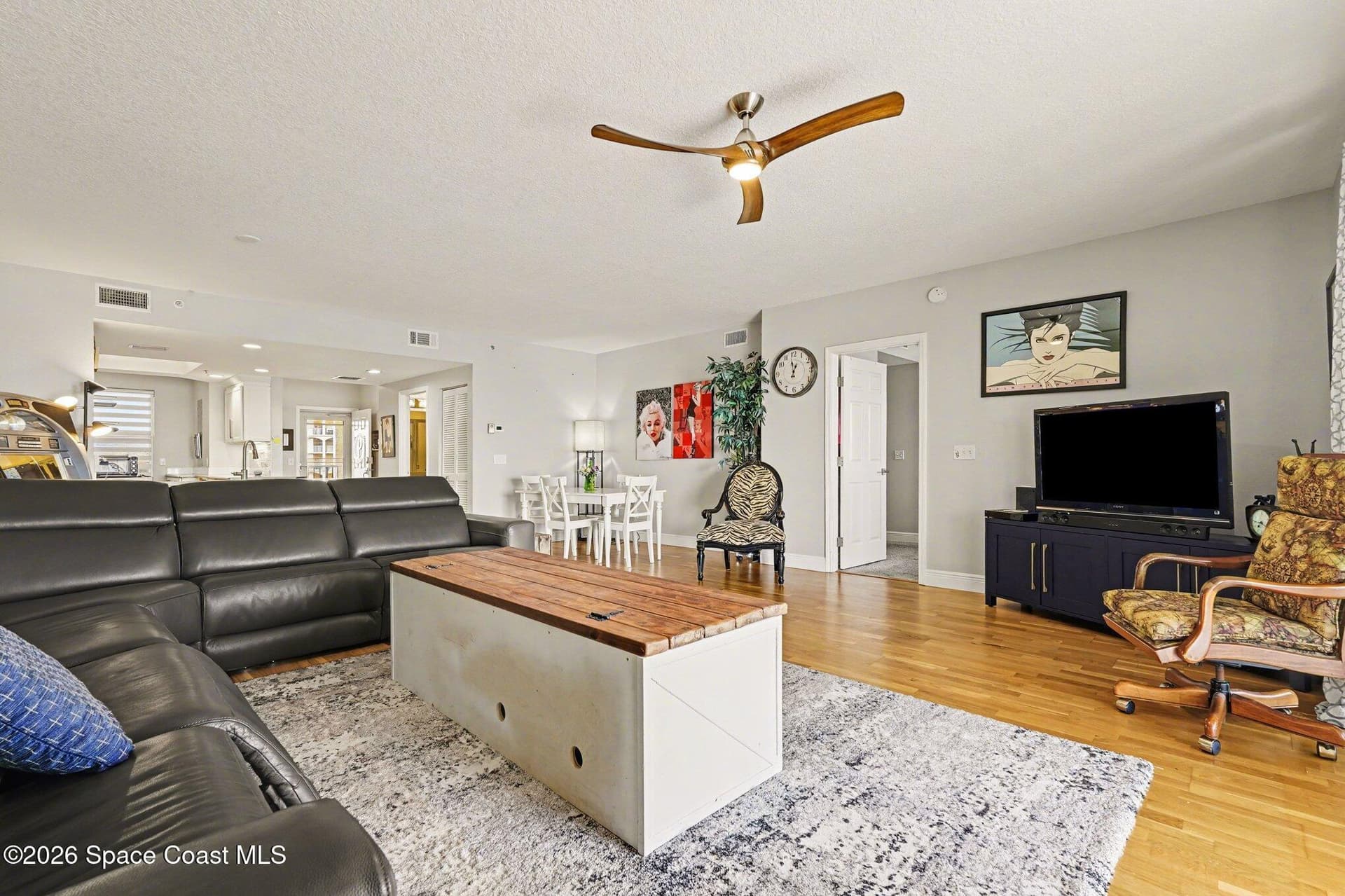 104 Riverside Drive 602 photo 6