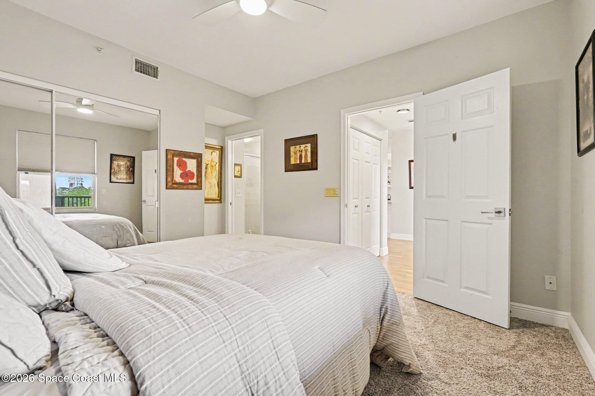104 Riverside Drive 602 photo 18