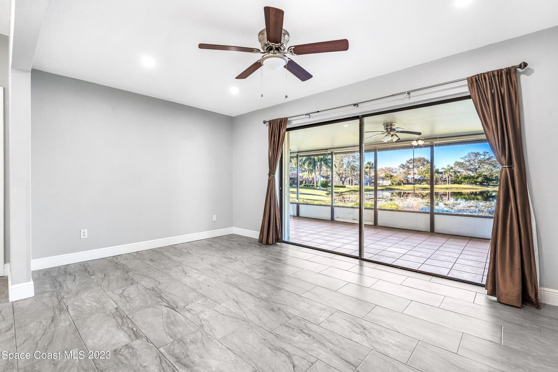 1080 Park Ridge Place photo 11
