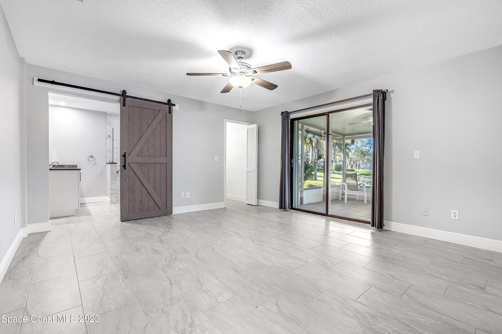 1080 Park Ridge Place photo 18