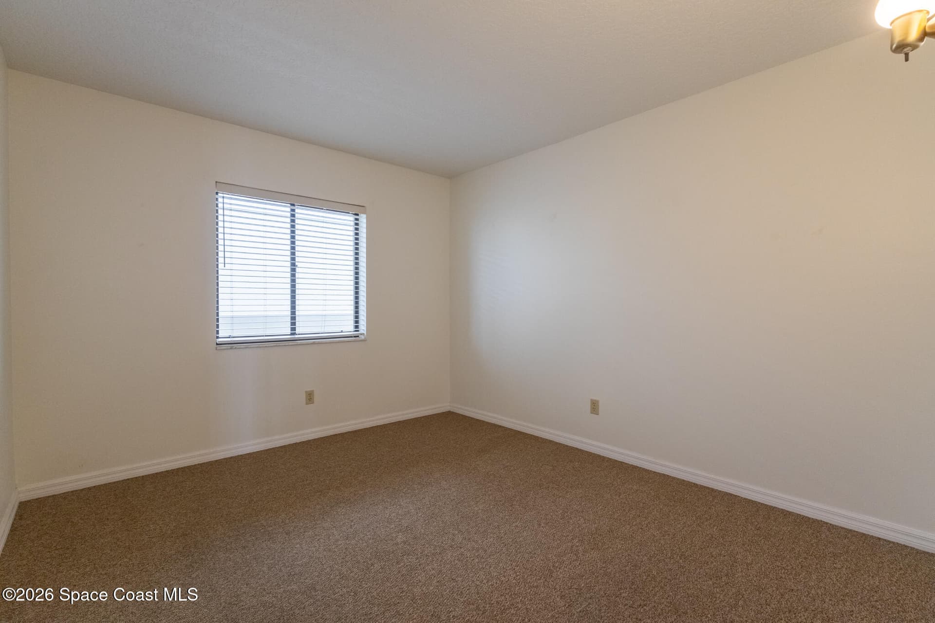 2465 S Washington Avenue A409 photo 17