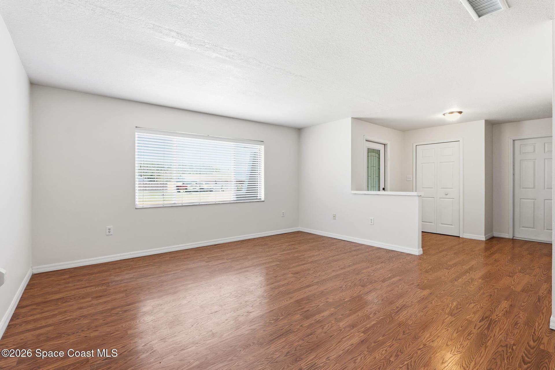 665 Venetian Way photo 6