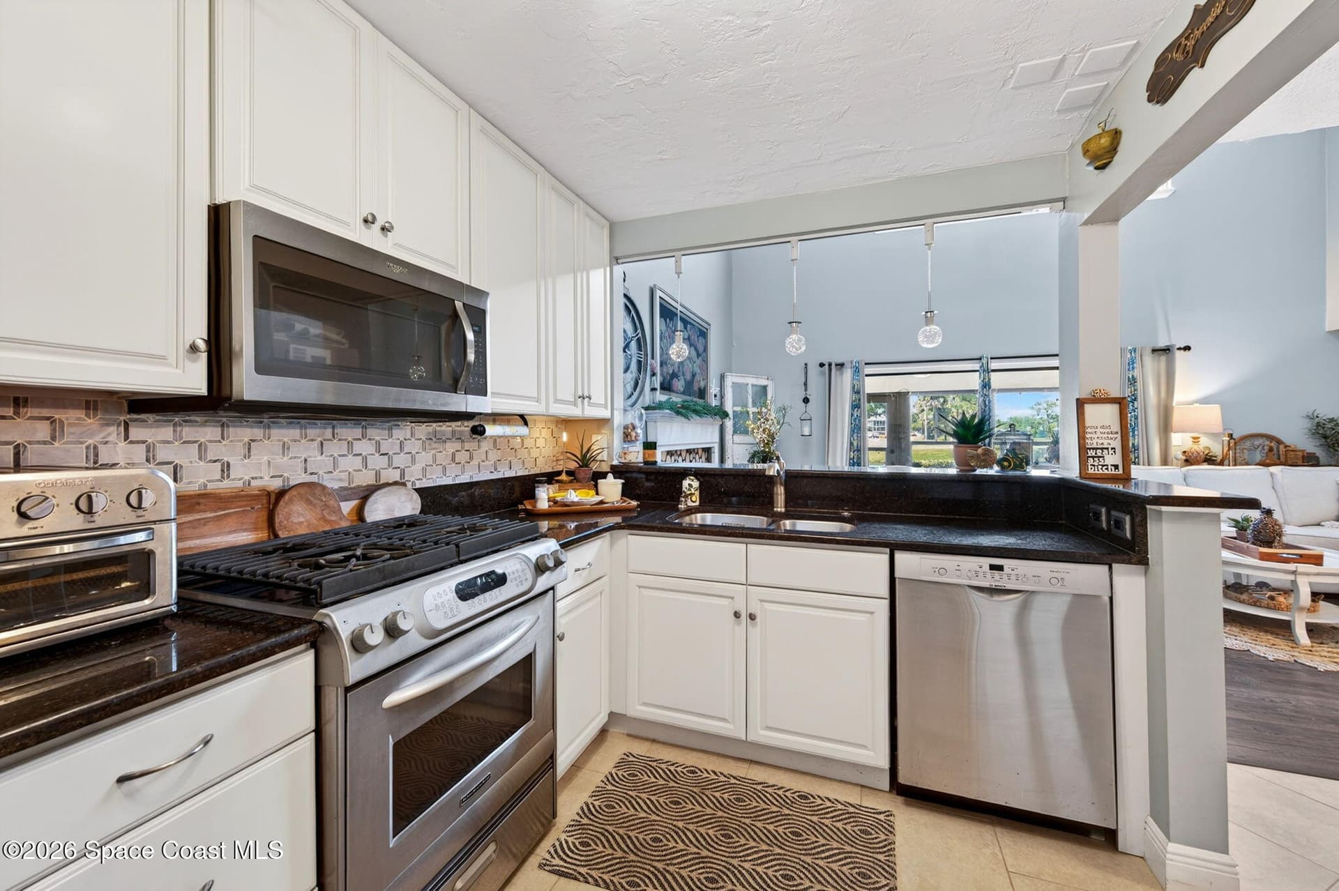 360 Lofts Drive photo 18