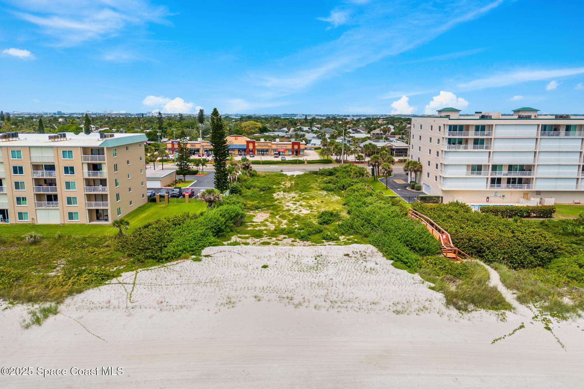 1455 N Hwy A1a 302 photo 20