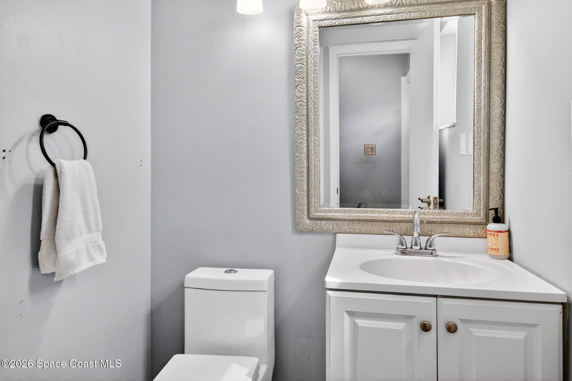 444 Blue Jay Lane photo 12
