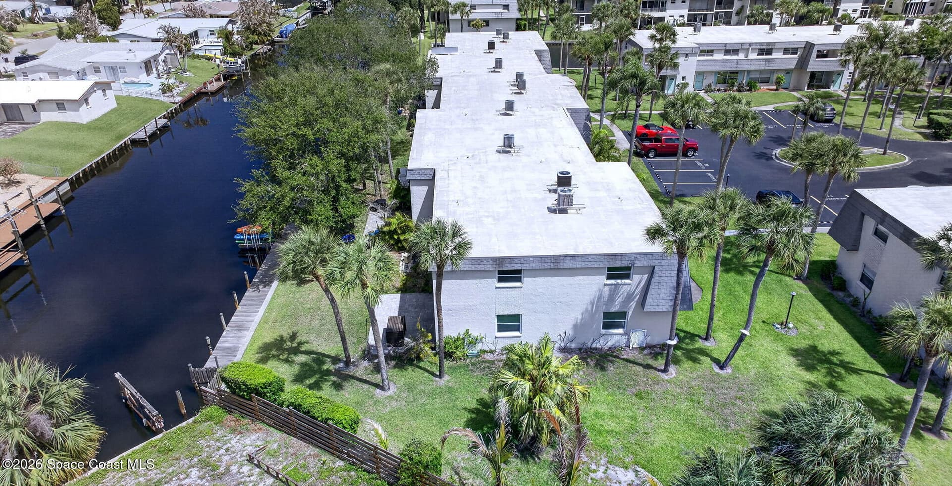 444 Blue Jay Lane photo 6