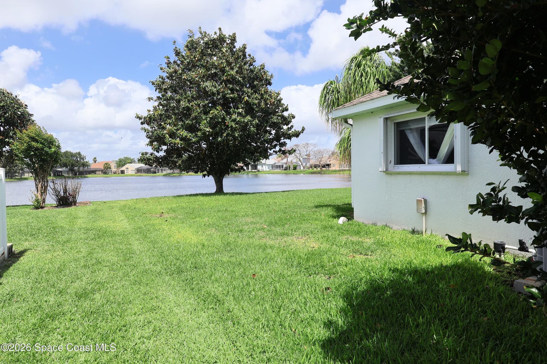 704 Carriage Hill Road photo 5