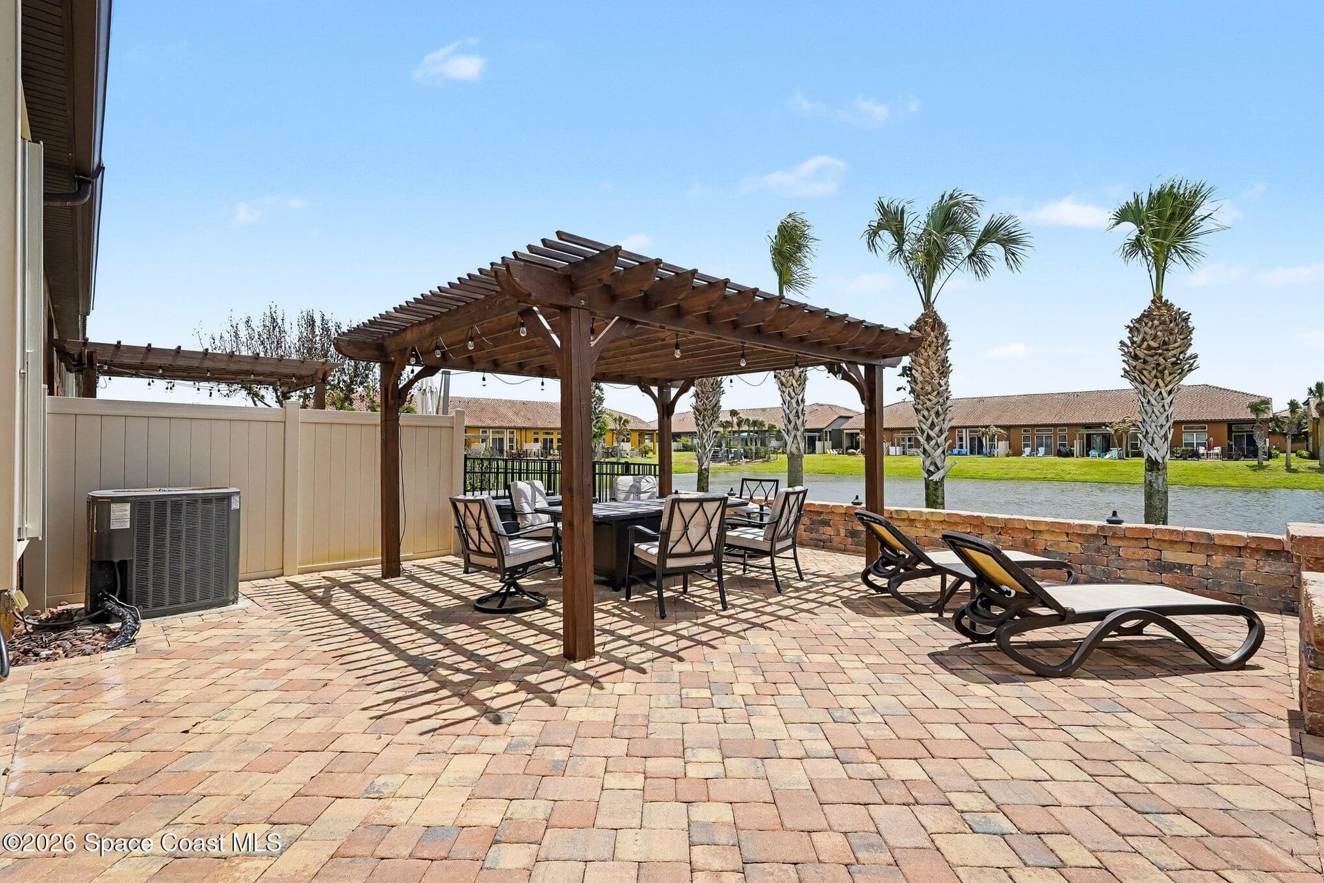 95 Redondo Drive photo 16