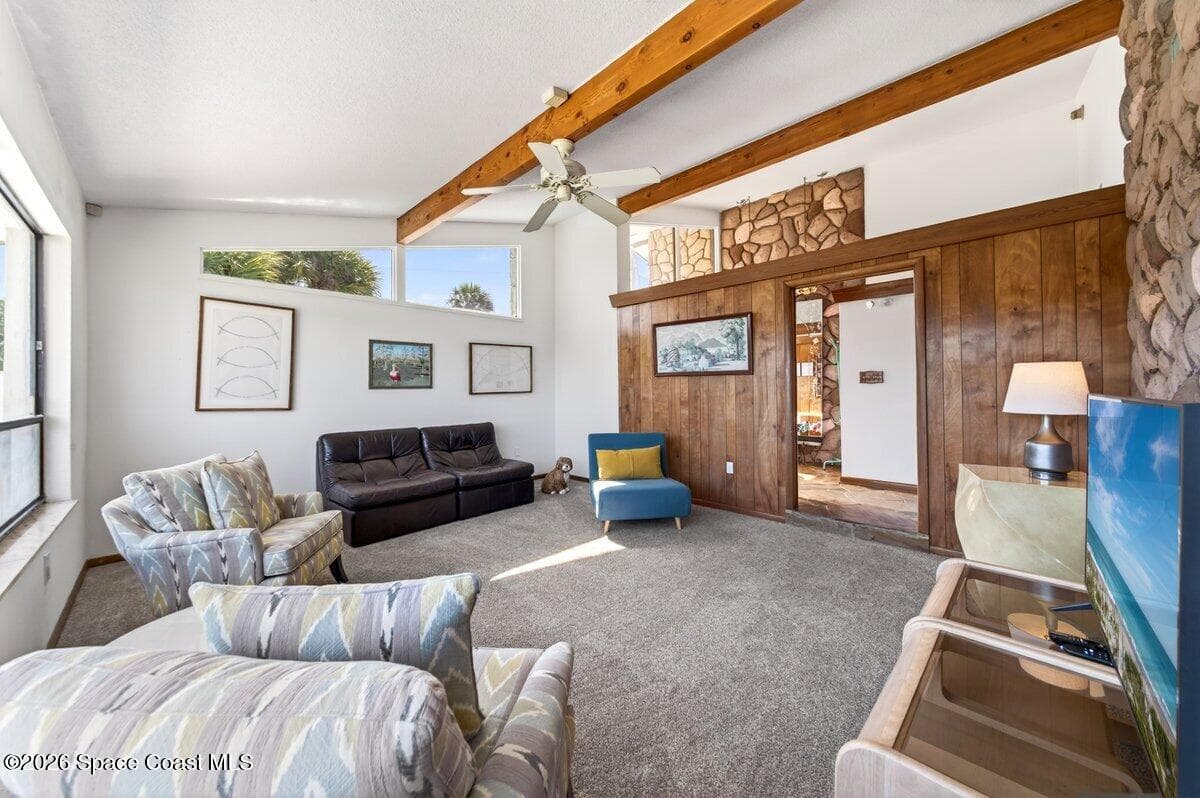 200 Rose Drive photo 8