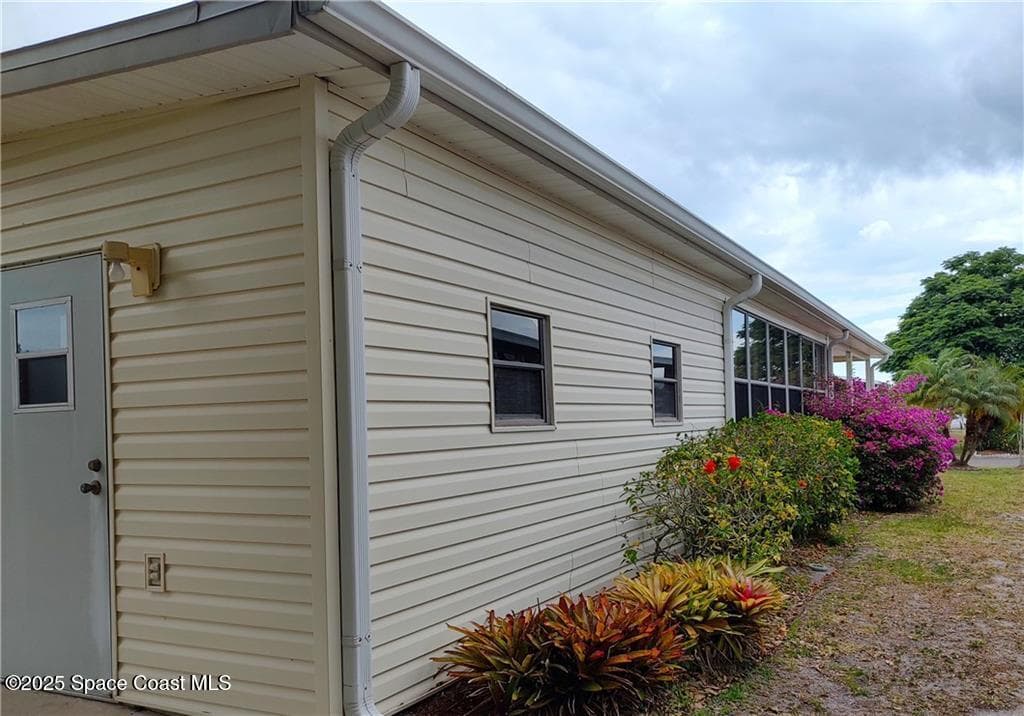 451 Papaya Circle photo 21