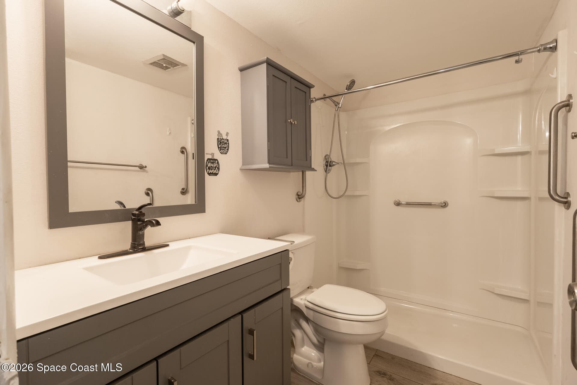 190 E Olmstead Drive B8 photo 15