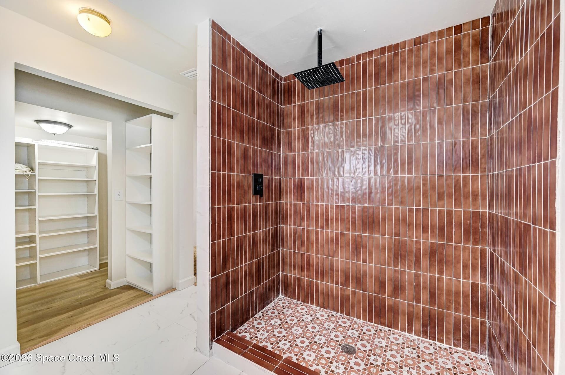 1435 Anchor Lane photo 9