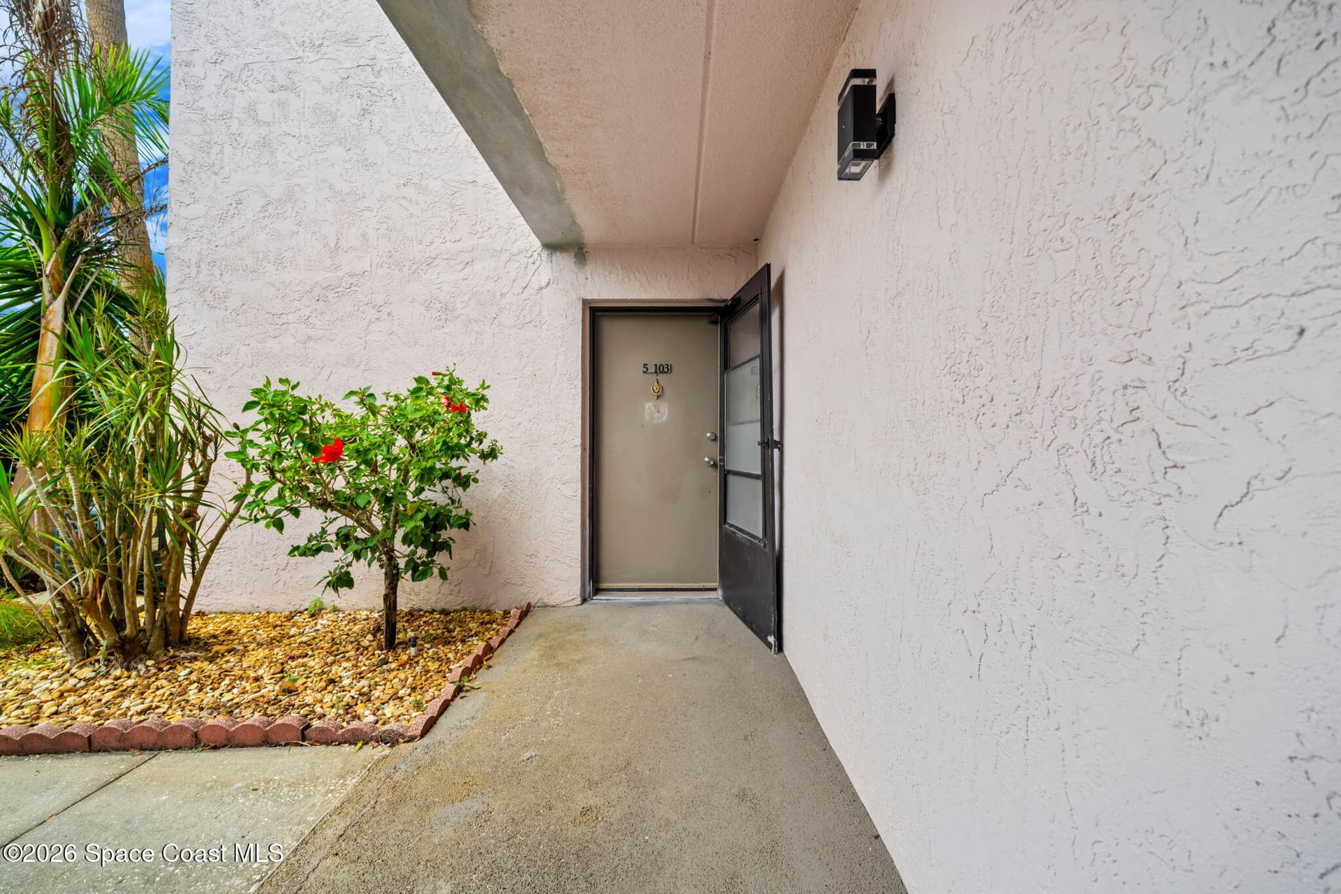 2727 N Wickham Road 103-5 photo 2