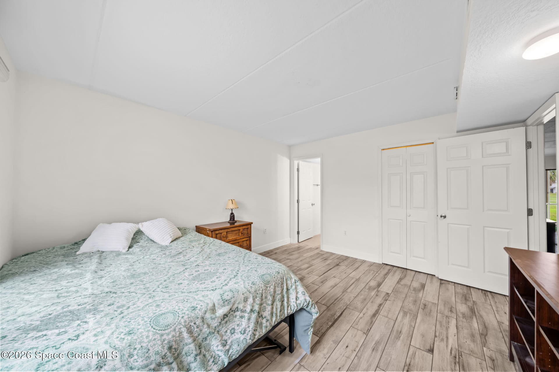 2727 N Wickham Road 103-5 photo 10