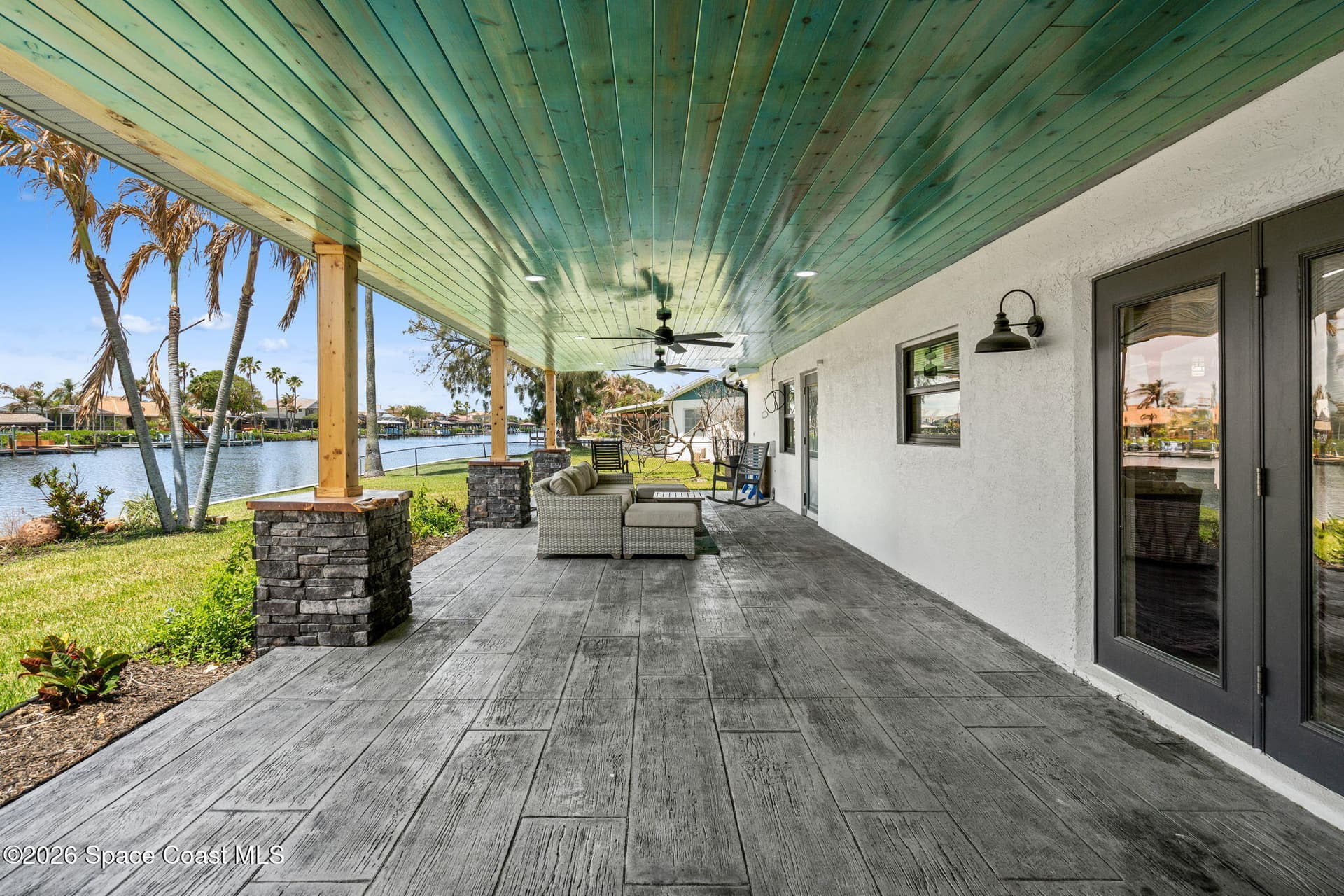 213 River Road photo 9